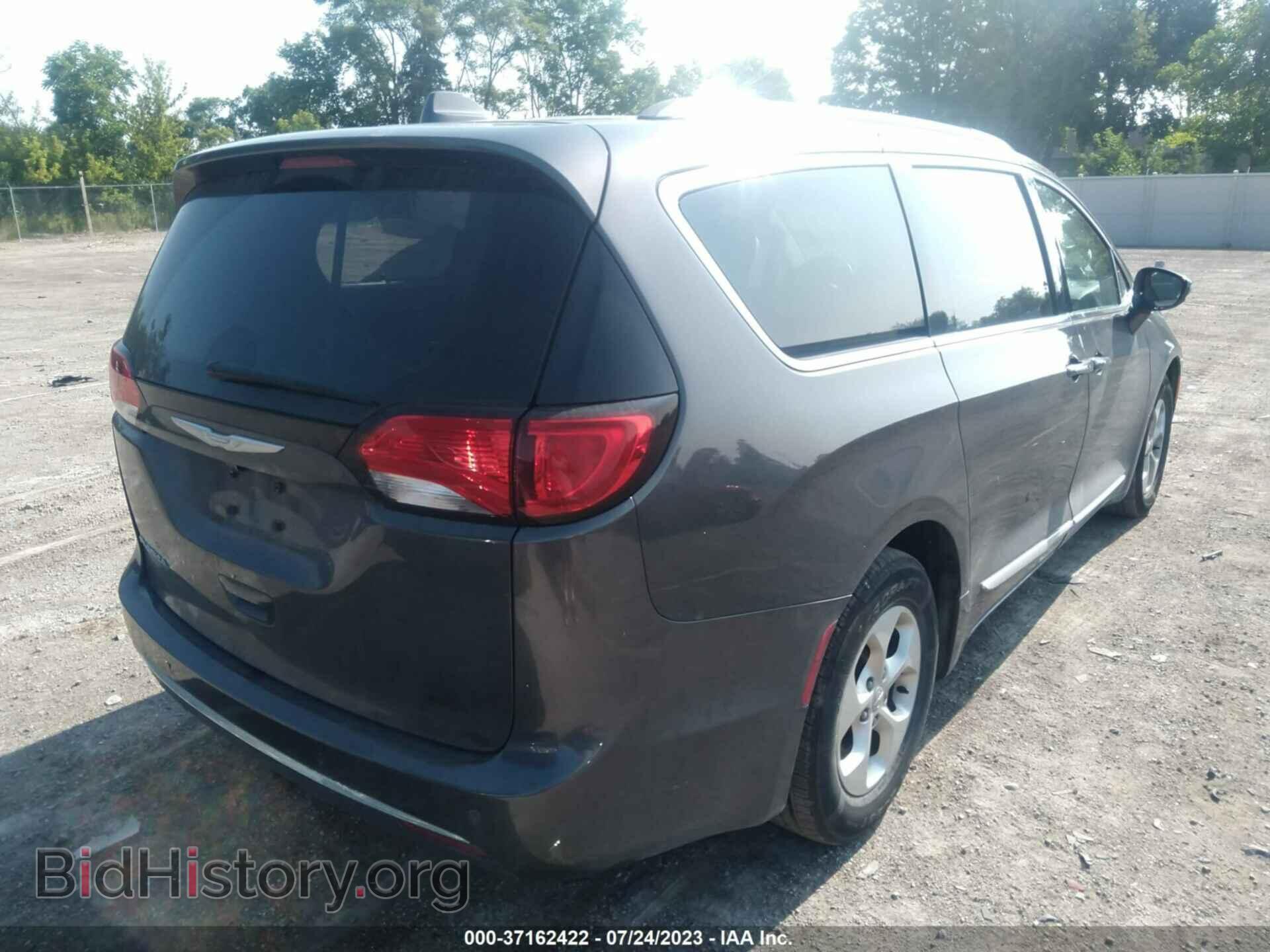 2017 CHRYSLER PACIFICA - VIN: 2C4RC1EG8HR727558 - Photo 4