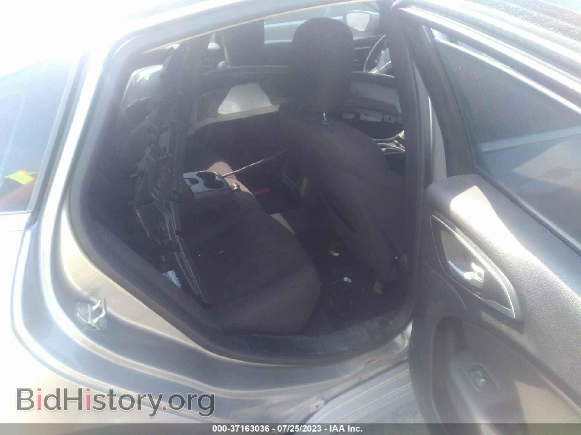 2015 CHRYSLER 200 - VIN: 1C3CCCAB5FN701798 - Фото 8