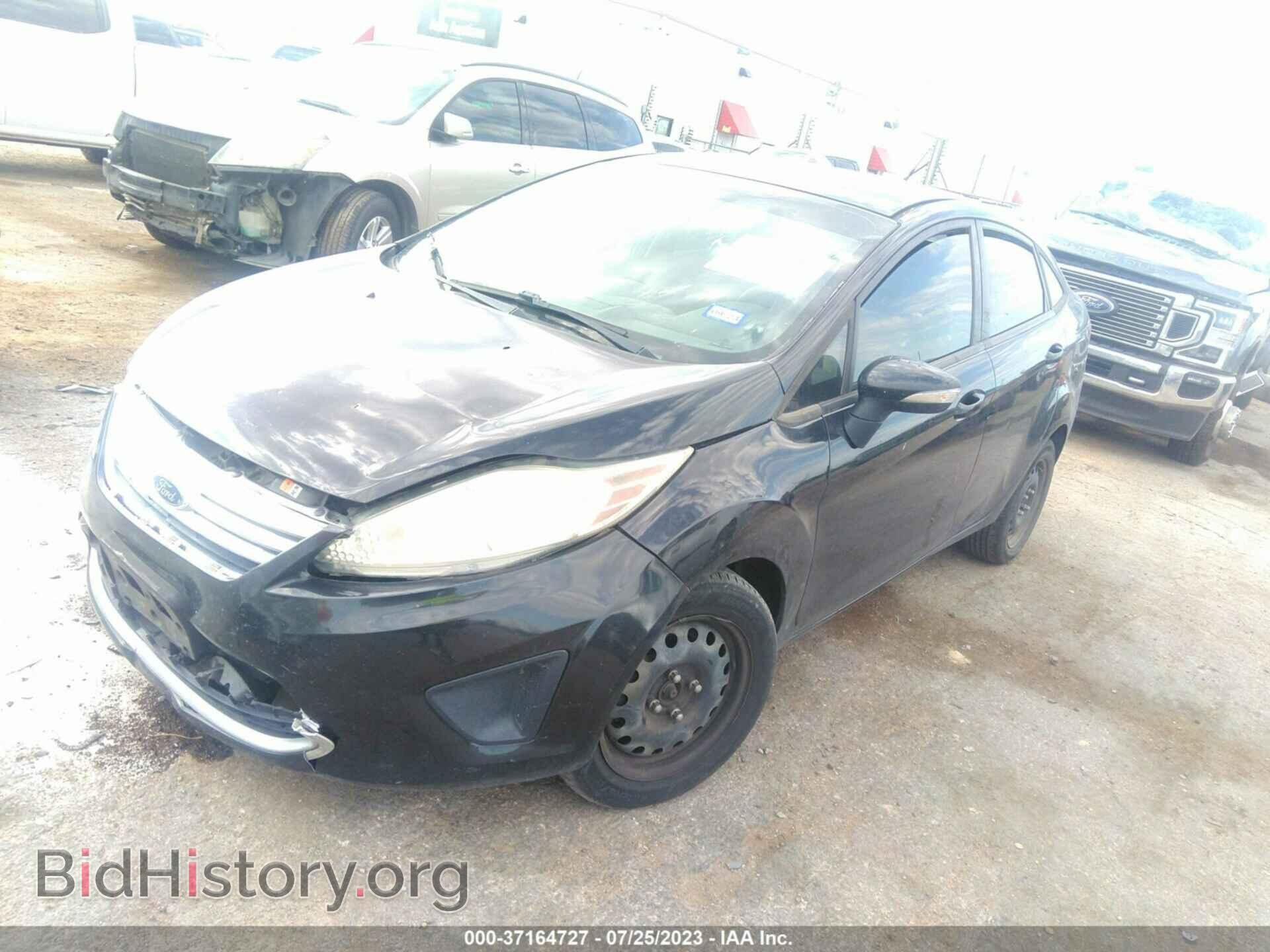 2013 FORD FIESTA - VIN: 3FADP4BJ6DM130979 - Фото 2