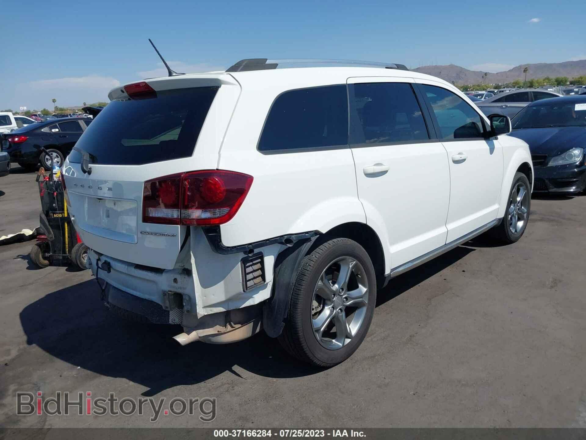 2016 DODGE JOURNEY - VIN: 3C4PDCGB3GT212545 - Фото 4