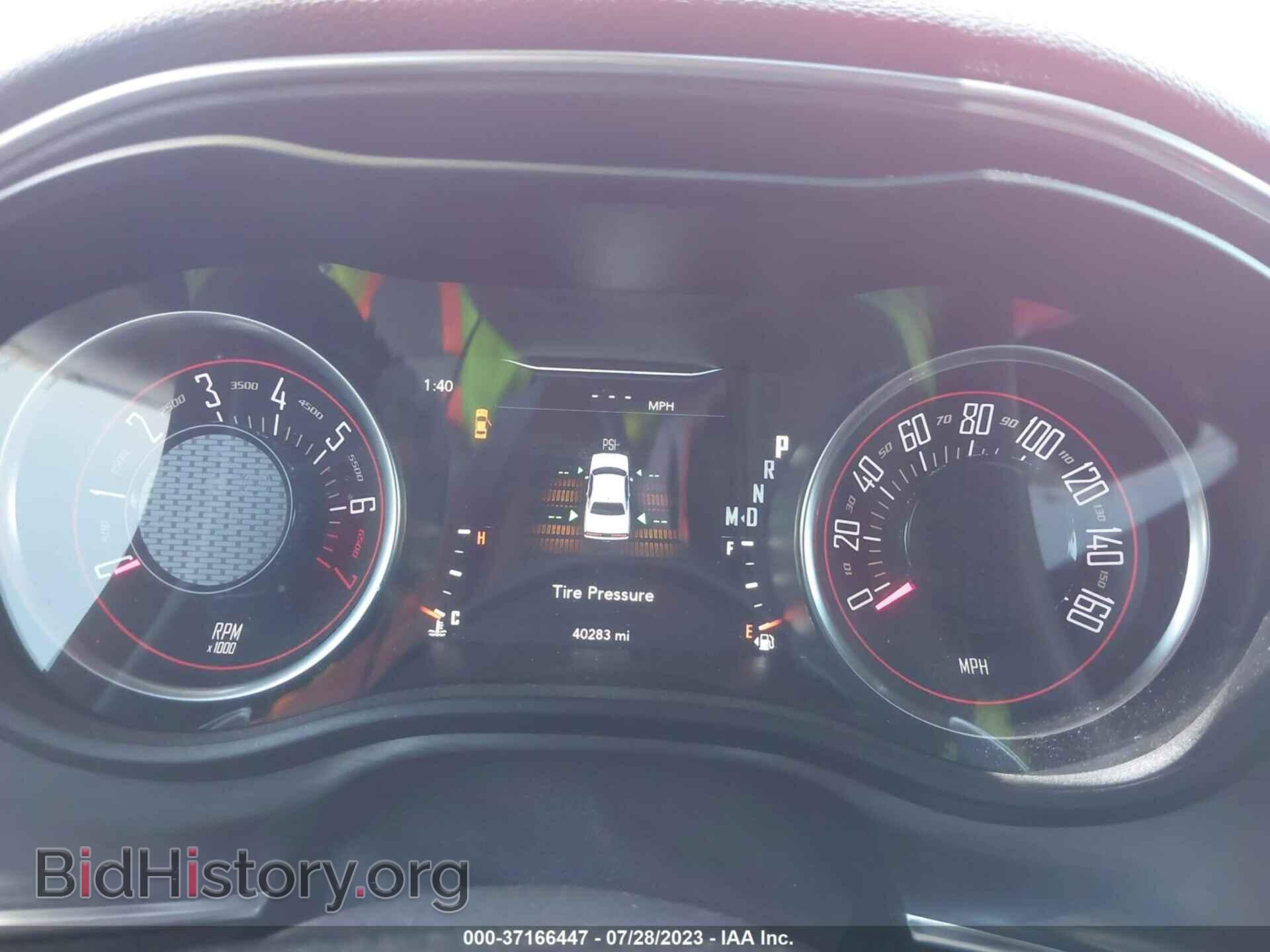 2018 DODGE CHALLENGER - VIN: 2C3CDZAG9JH231949 - Фото 7