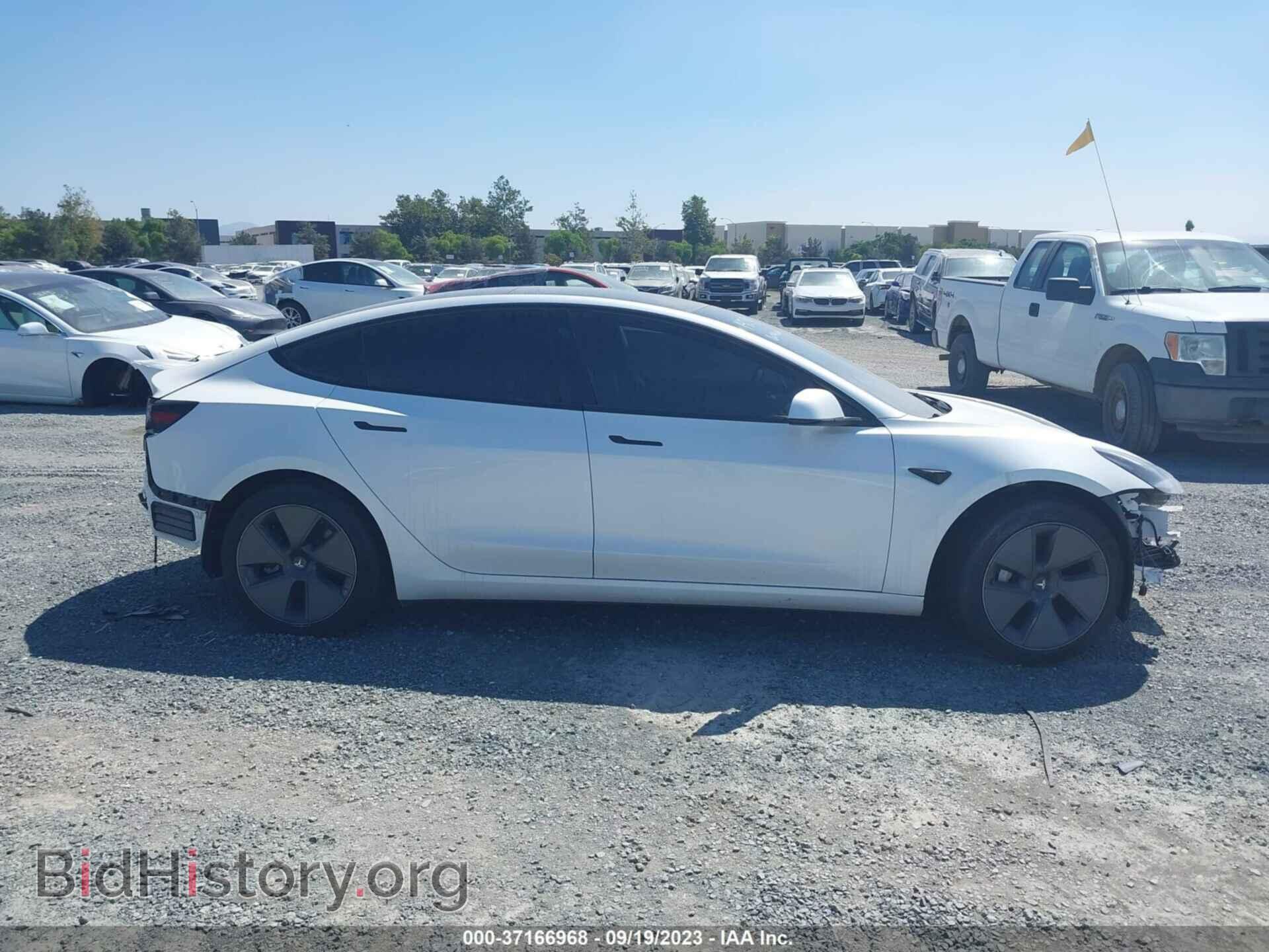2022 TESLA MODEL 3 - VIN: 5YJ3E1EB2NF136542 - Фото 11