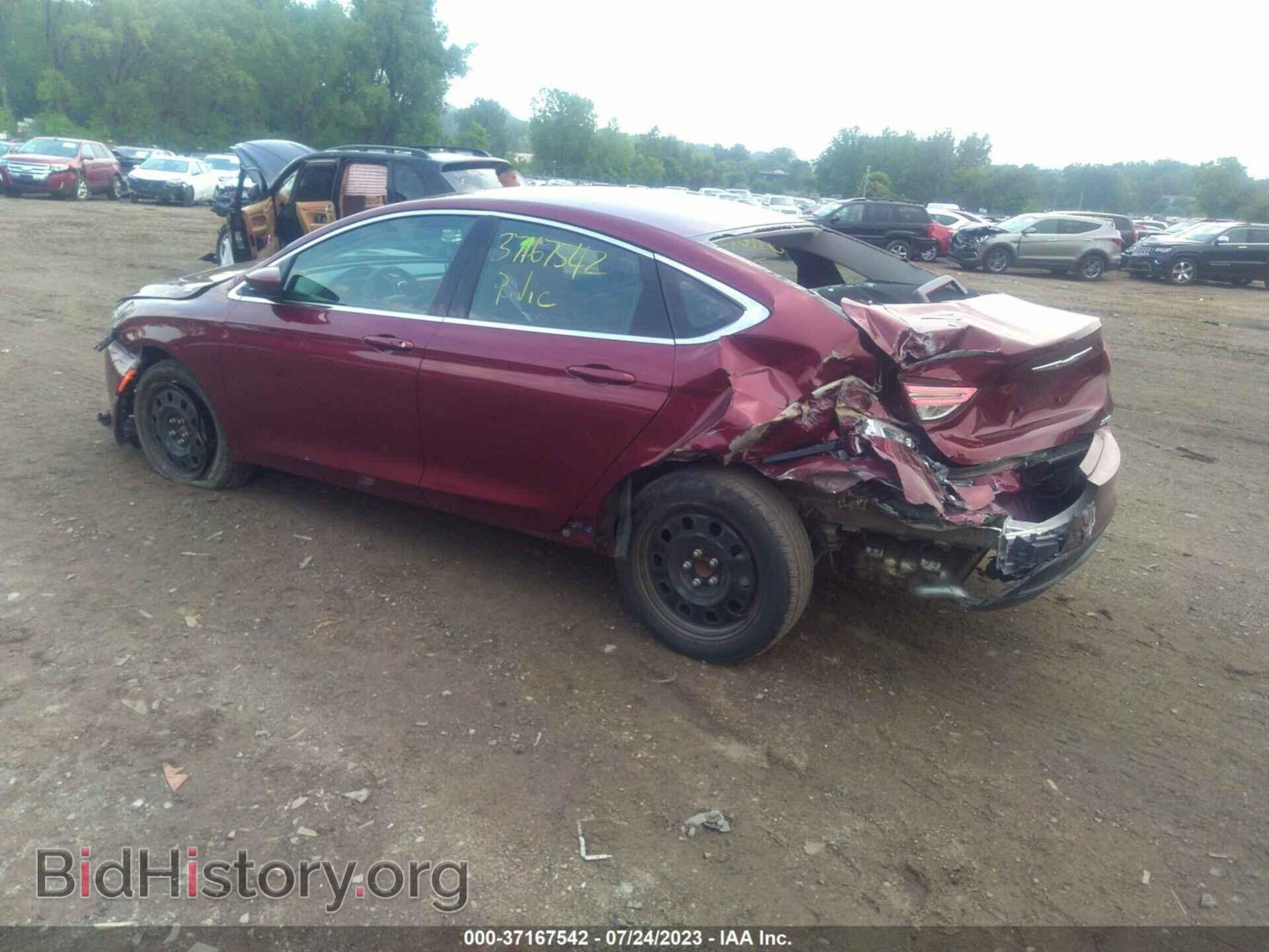 2016 CHRYSLER 200 - VIN: 1C3CCCFB2GN107292 - Фото 3