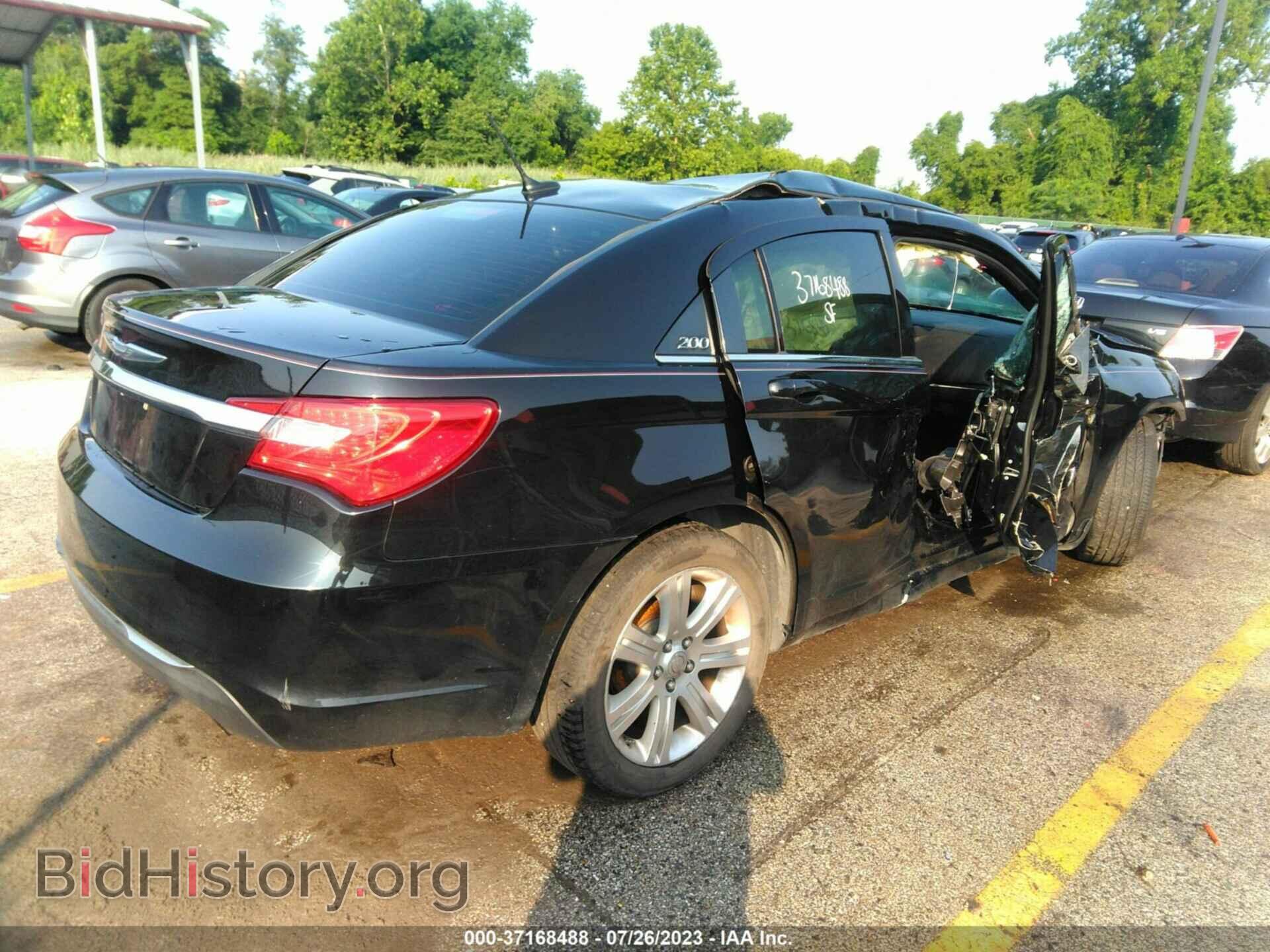 2012 CHRYSLER 200 - VIN: 1C3CCBBB5CN135937 - Фото 4