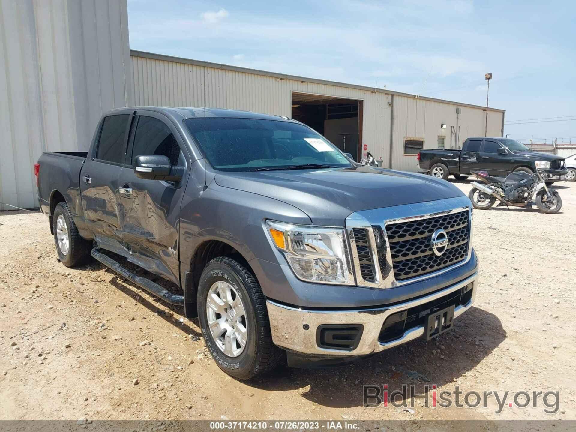 Photo 1N6AA1E63JN501762 - NISSAN TITAN 2018