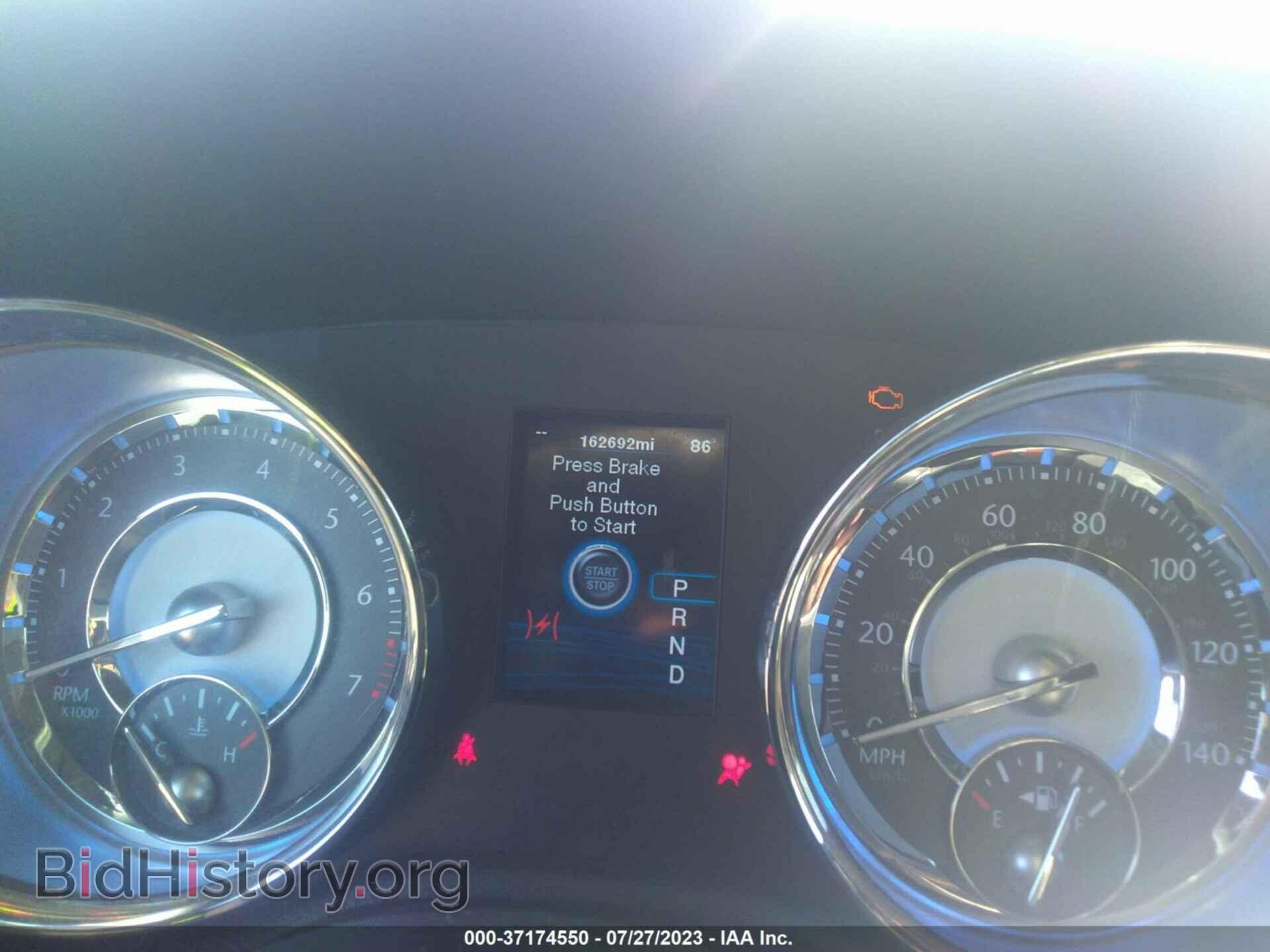 2012 CHRYSLER 300 - VIN: 2C3CCAAG6CH113641 - Фото 7