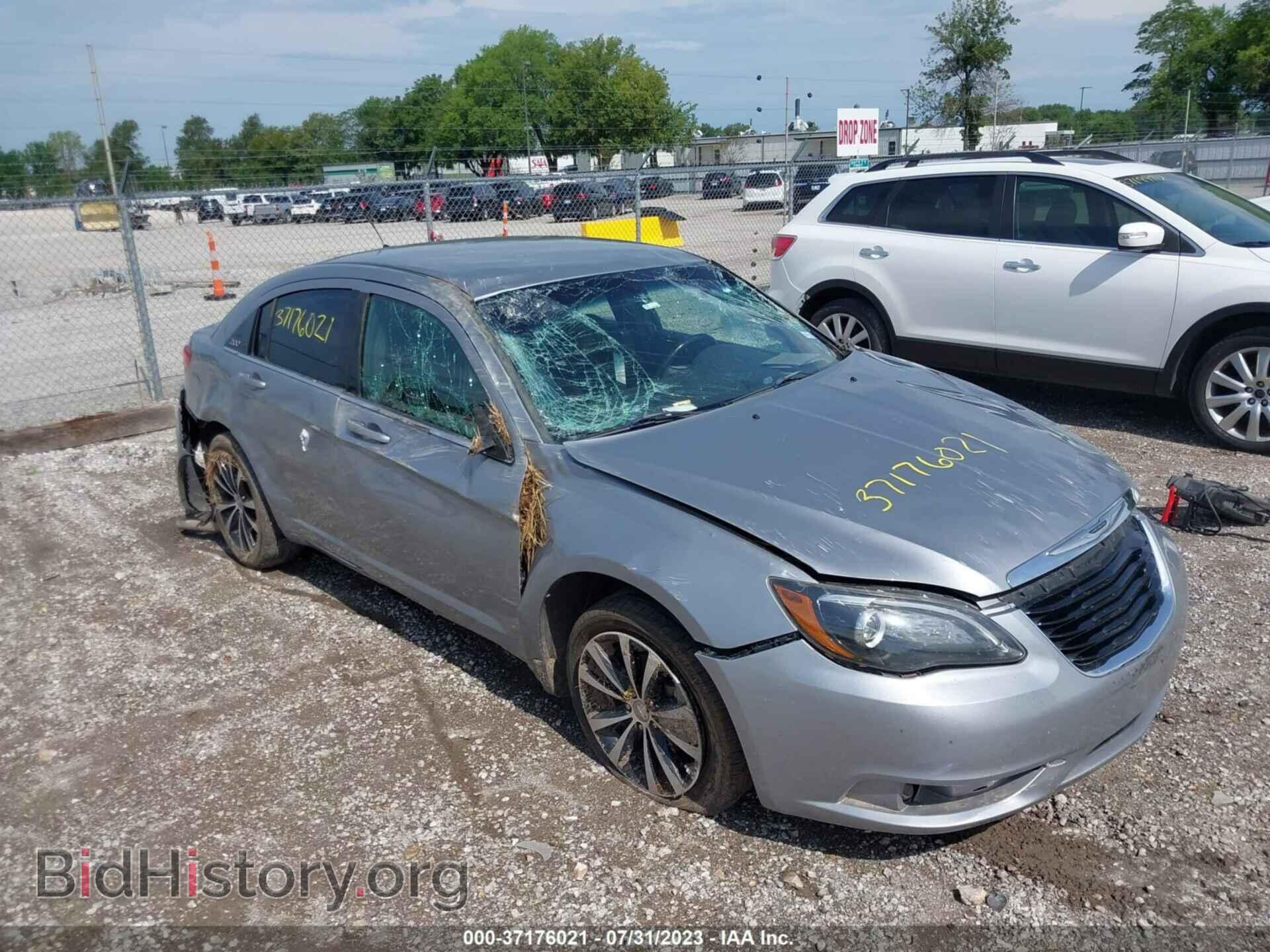 2013 CHRYSLER 200 - VIN: 1C3CCBBB2DN593761 - Фото 6