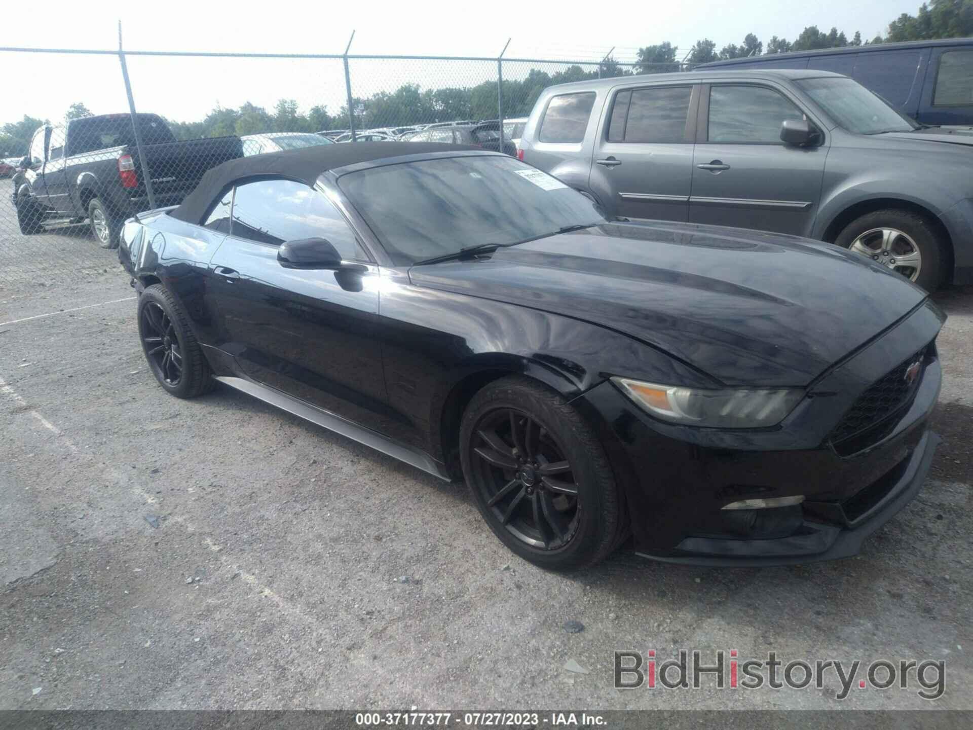 Photo 1FATP8UH9G5284738 - FORD MUSTANG 2016