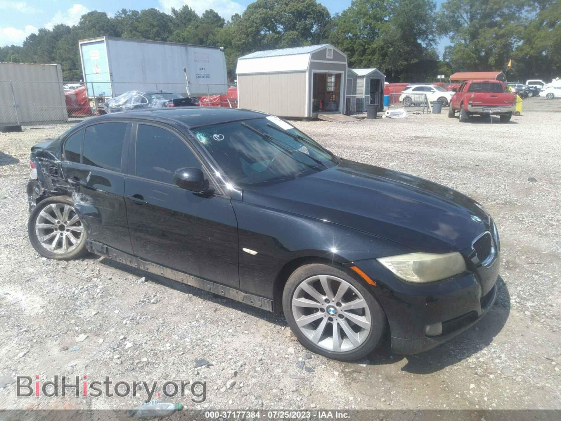 Фотография WBAPH7C51BE460357 - BMW 328I 2011