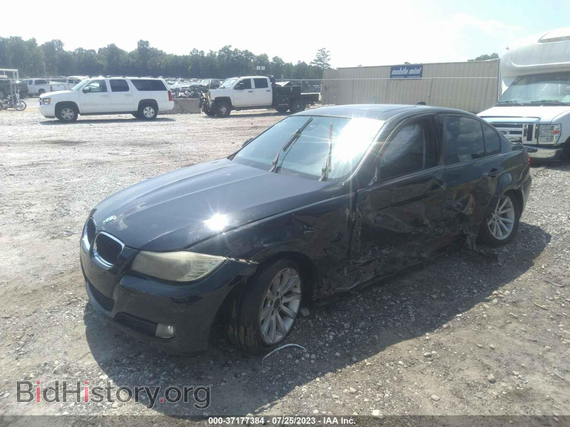 2011 BMW 328I - VIN: WBAPH7C51BE460357 - Фото 2