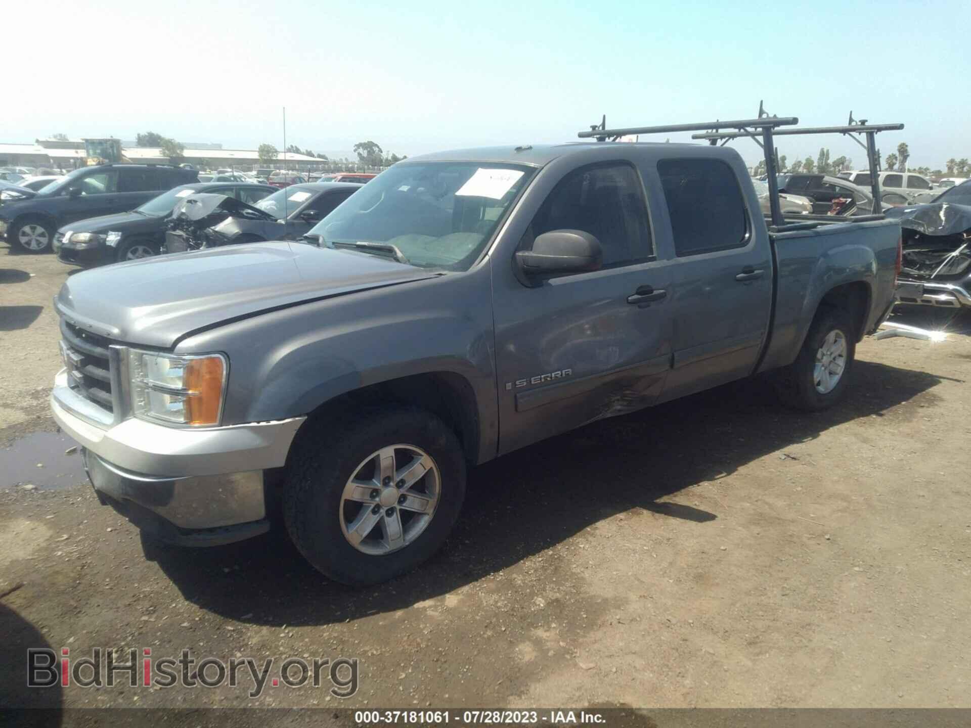 2007 GMC SIERRA 1500 - VIN: 2GTEC13C371558691 - Фото 2
