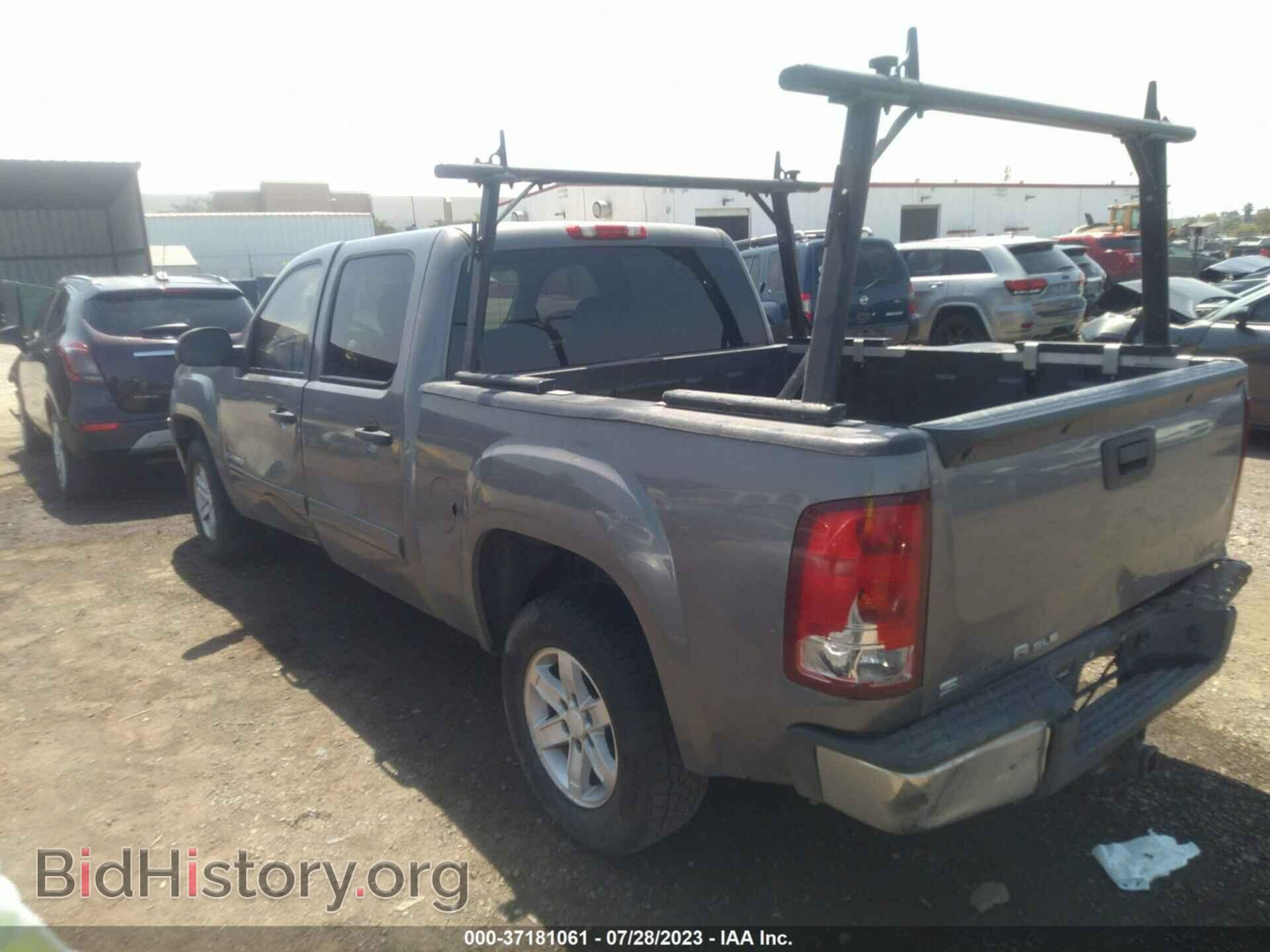 2007 GMC SIERRA 1500 - VIN: 2GTEC13C371558691 - Фото 3