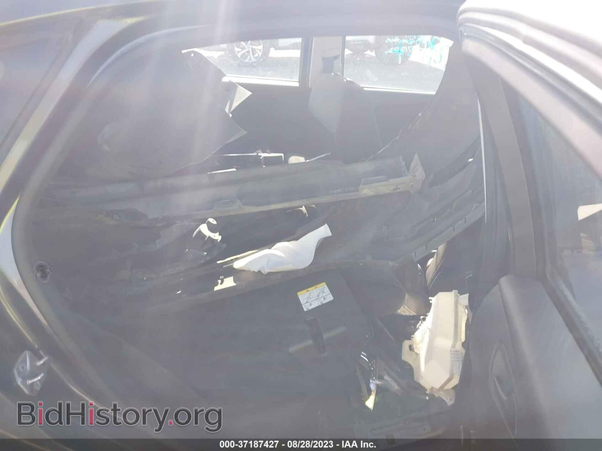 2017 FORD FOCUS - VIN: 1FADP3E25HL210750 - Фото 8