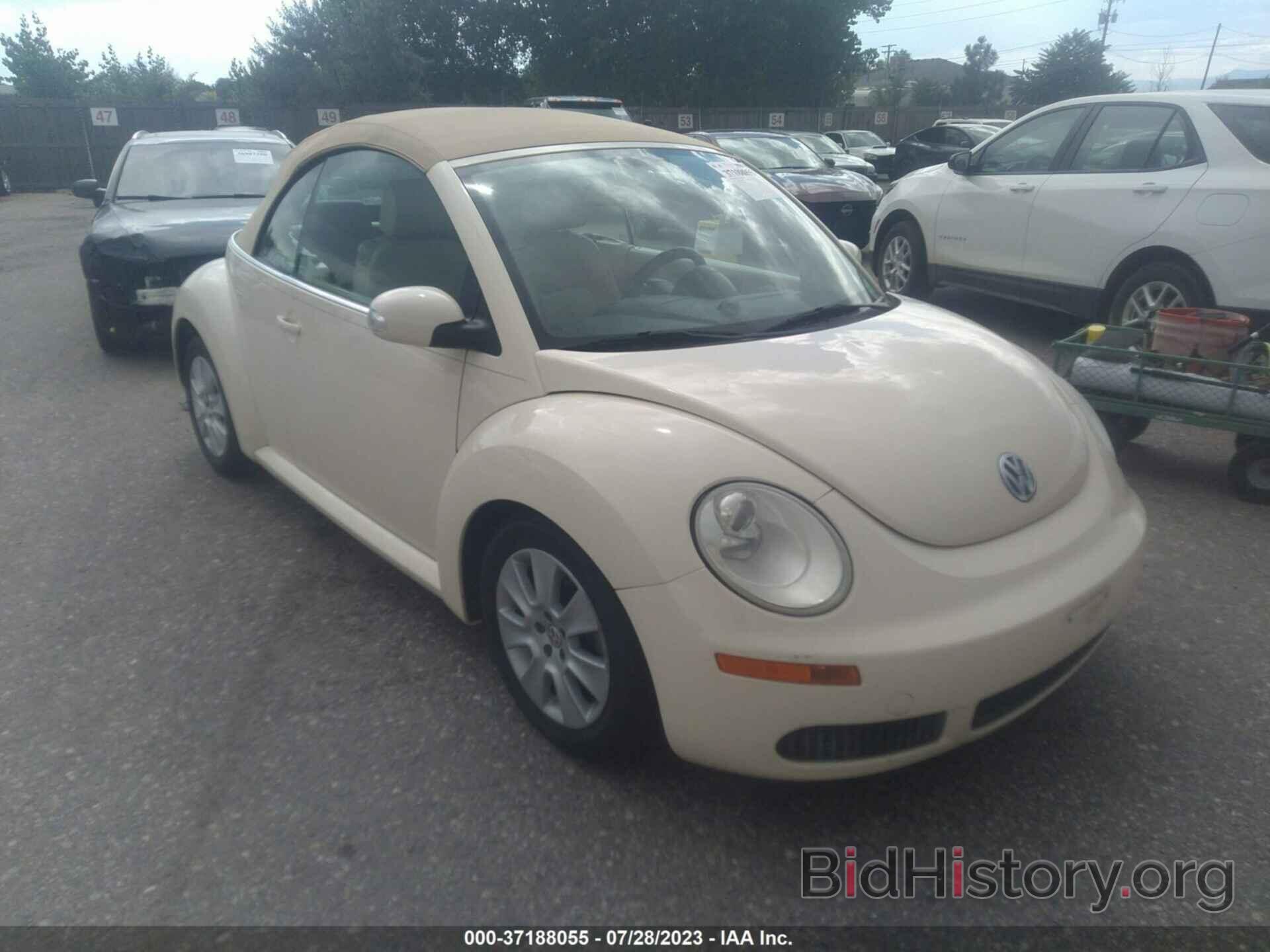 Photo 3VWRF31Y79M400964 - VOLKSWAGEN NEW BEETLE CONVERTIBLE 2009