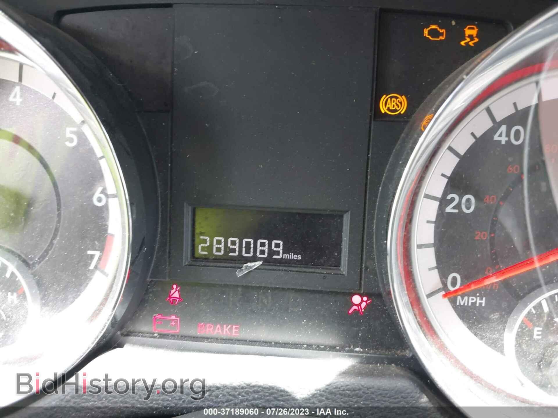 2011 DODGE GRAND CARAVAN - VIN: 2D4RN3DG3BR724004 - Фото 7