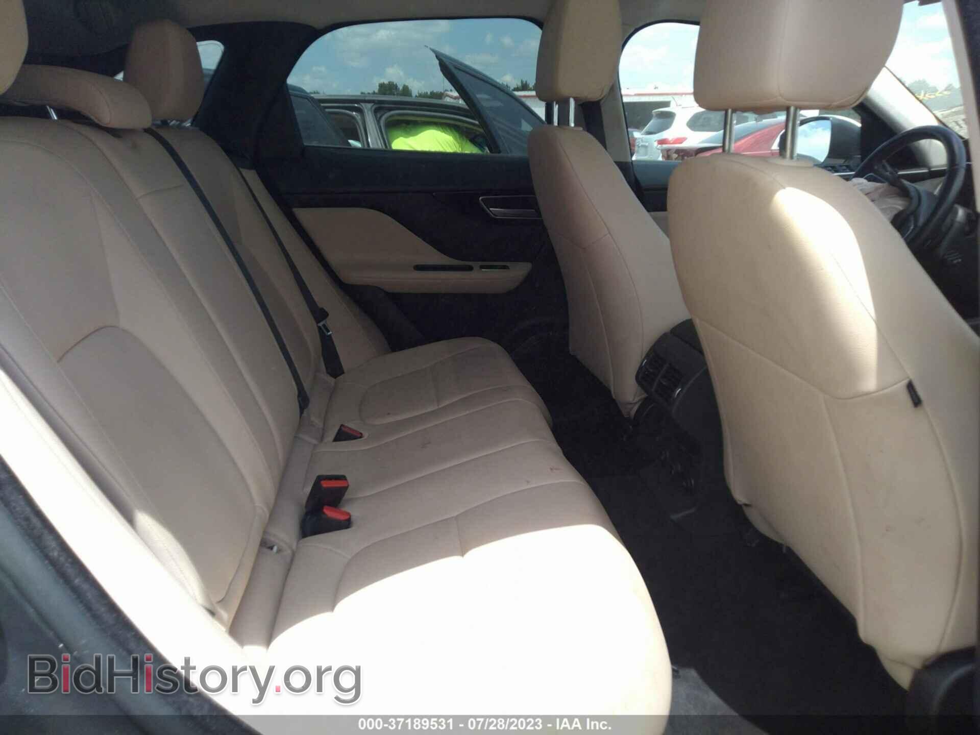 2017 JAGUAR F-PACE - VIN: SADCS2BV5HA085505 - Фото 8