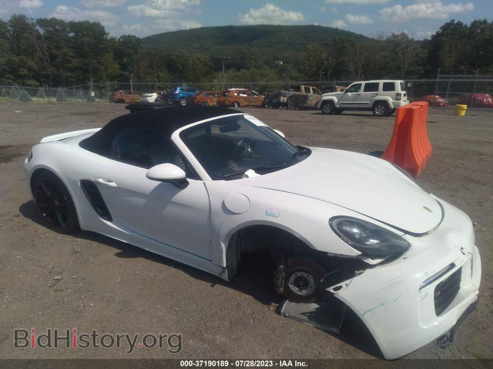 Photo WP0CA2A80HS220202 - PORSCHE 718 BOXSTER 2017