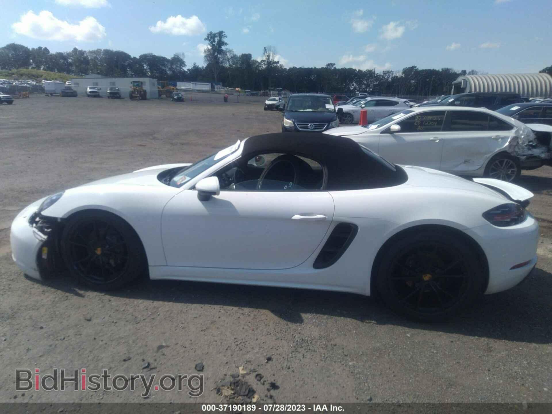 2017 PORSCHE 718 BOXSTER - VIN: WP0CA2A80HS220202 - Фото 14