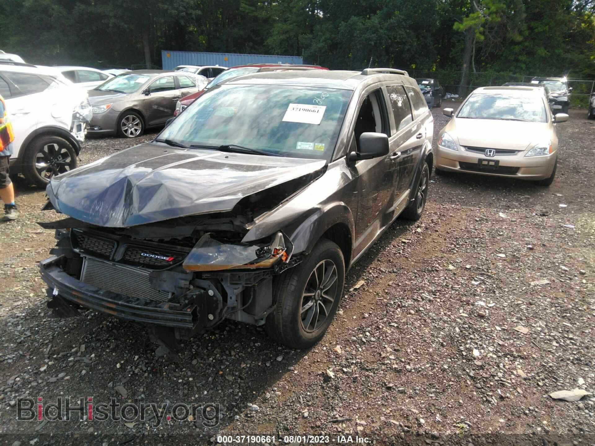 2018 DODGE JOURNEY - VIN: 3C4PDCAB0JT171372 - Фото 2