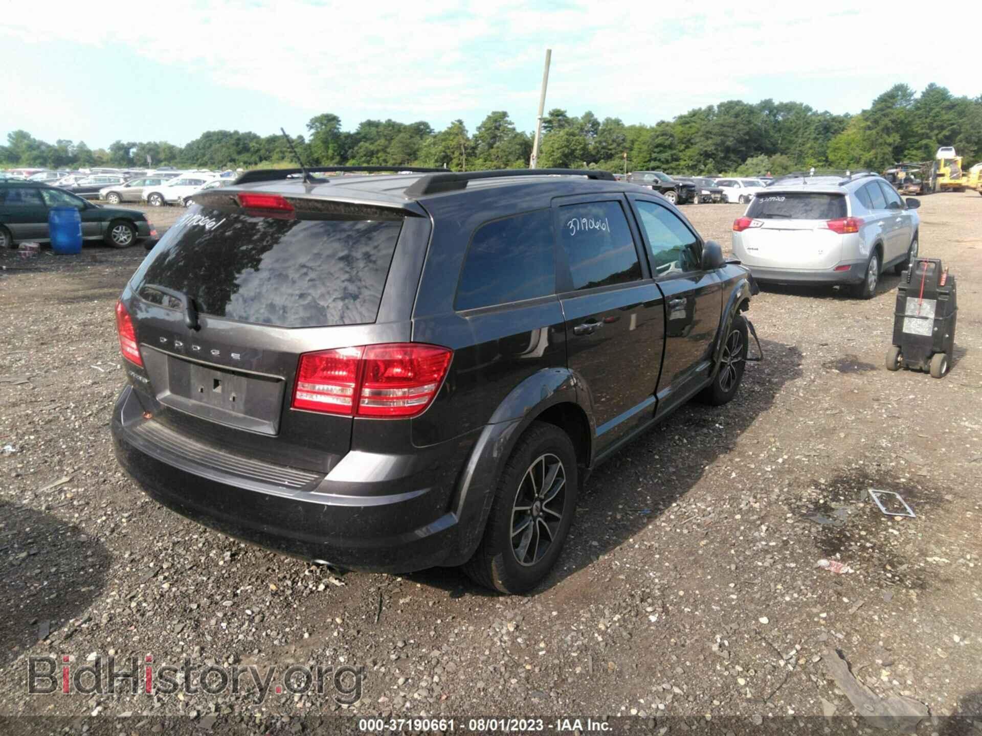 2018 DODGE JOURNEY - VIN: 3C4PDCAB0JT171372 - Фото 4