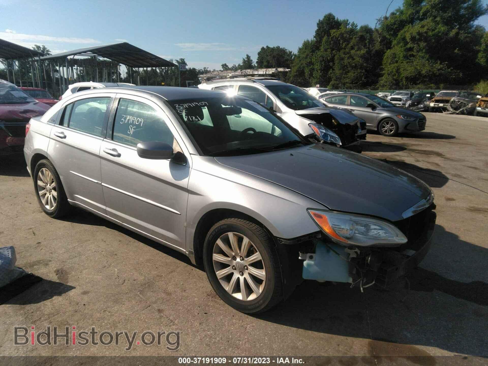 Фотография 1C3CCBBB7DN608240 - CHRYSLER 200 2013