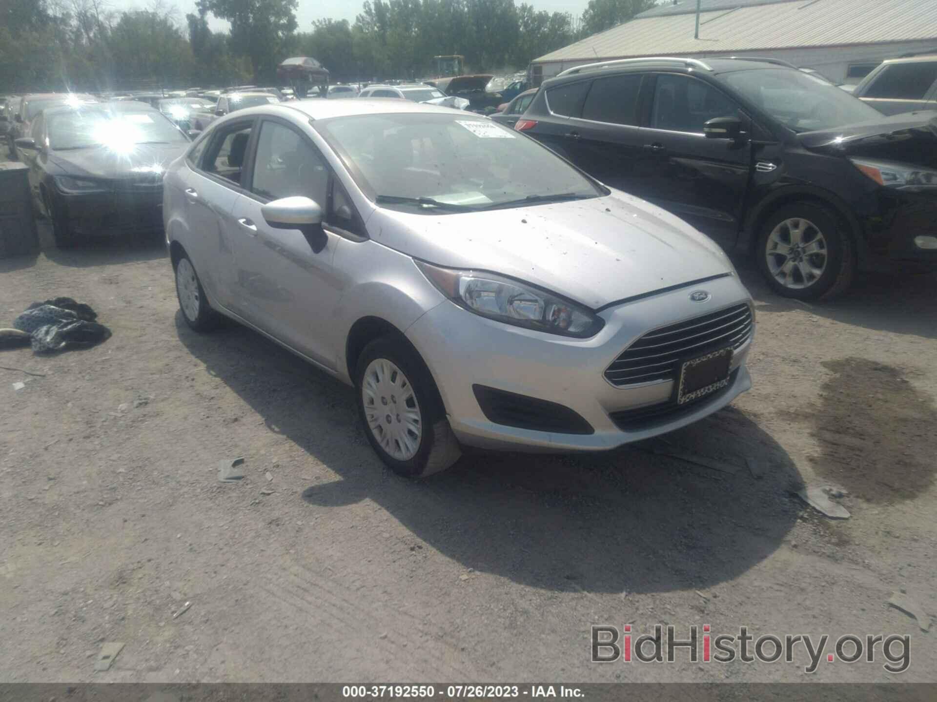 Photo 3FADP4AJ0KM121502 - FORD FIESTA 2019