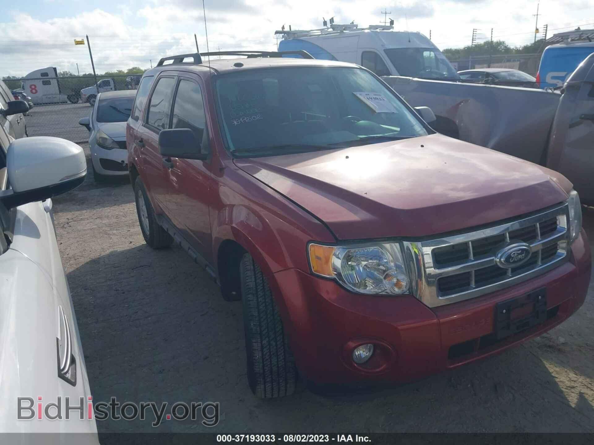 Фотография 1FMCU0D71CKA35207 - FORD ESCAPE 2012