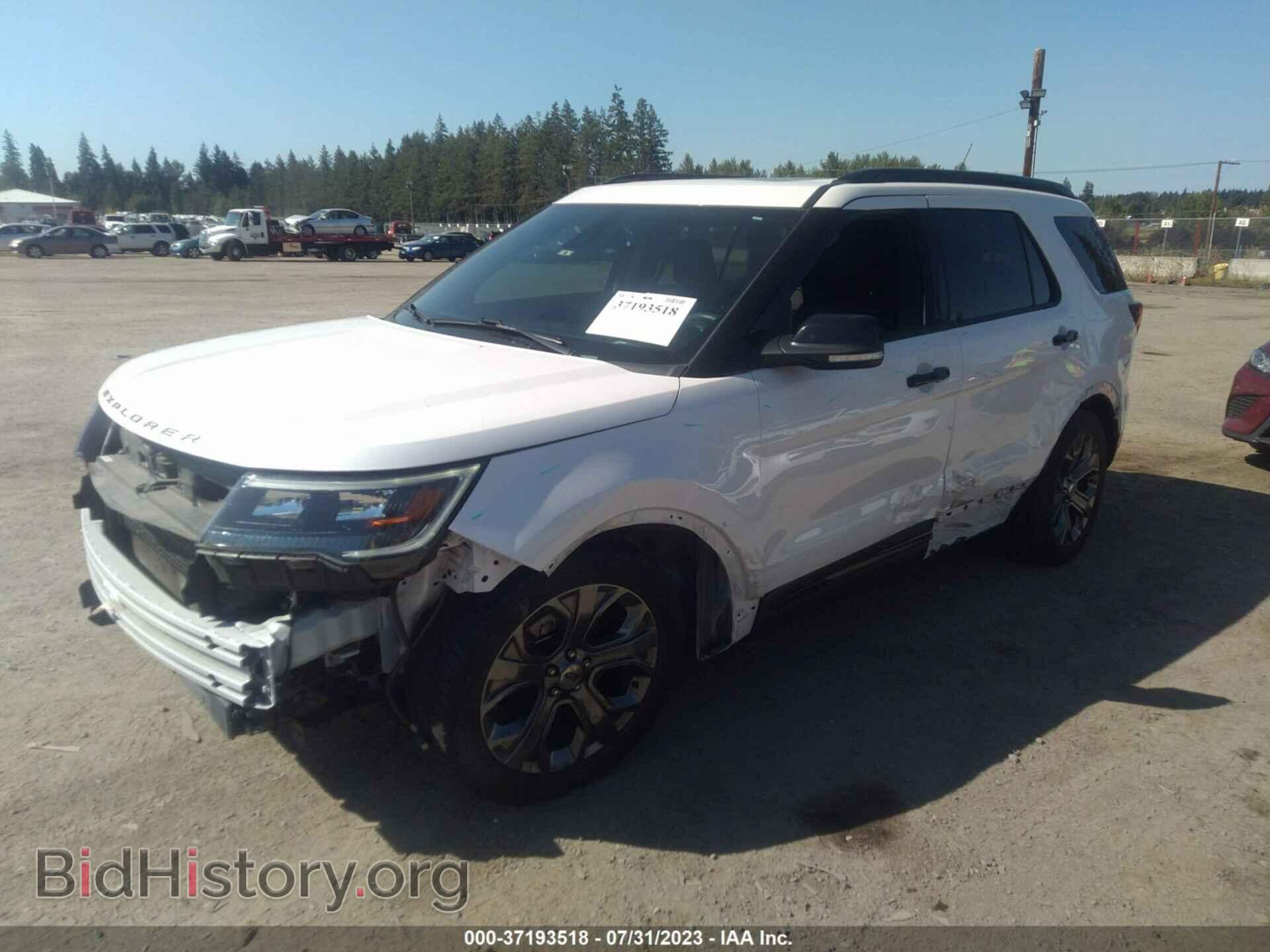 2018 FORD EXPLORER - VIN: 1FM5K8GT1JGA31776 - Фото 2
