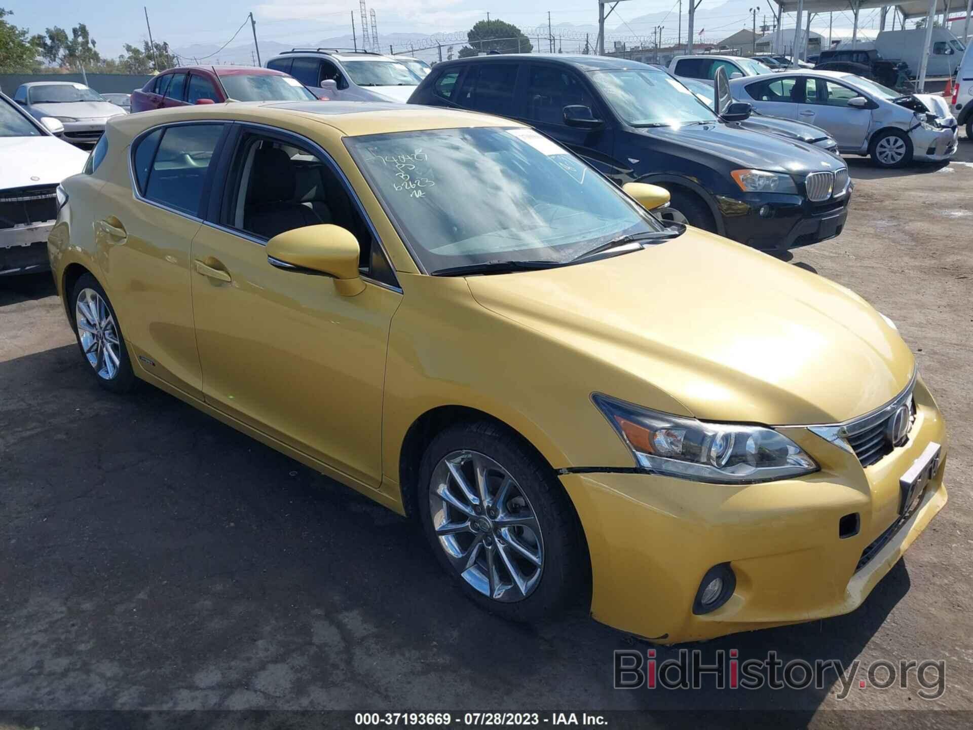 Photo JTHKD5BHXC2071324 - LEXUS CT 200H 2012