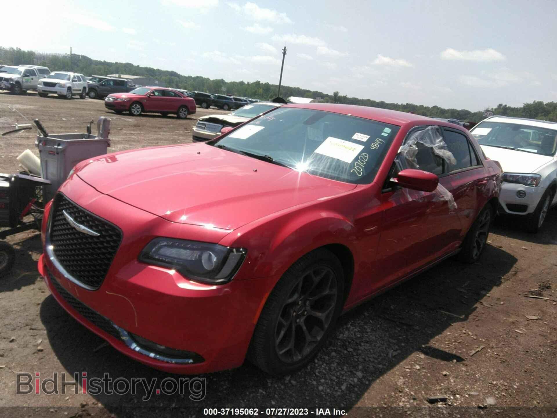 2015 CHRYSLER 300 - VIN: 2C3CCABG2FH766289 - Фото 2
