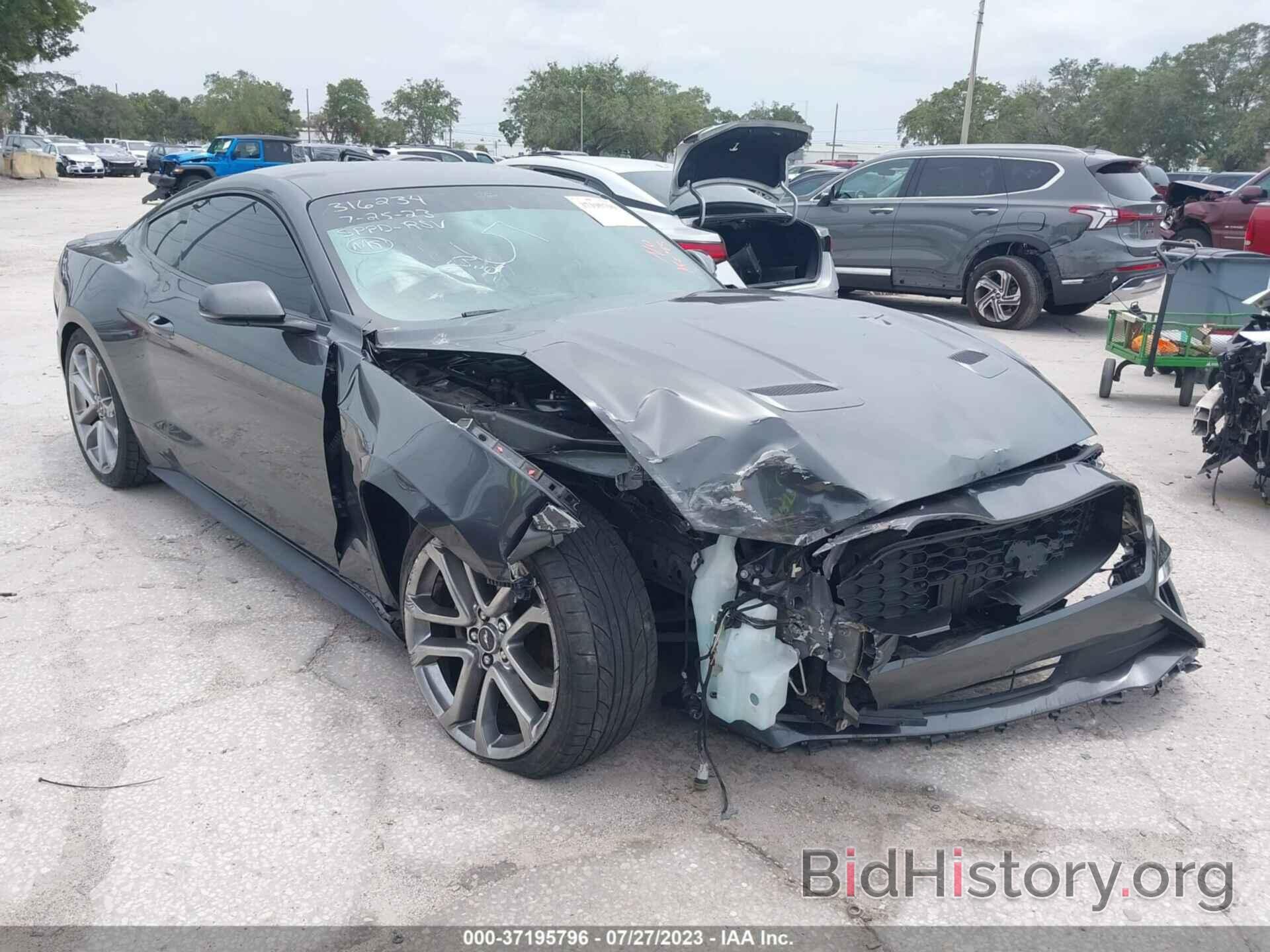 Photo 1FA6P8TH0J5127928 - FORD MUSTANG 2018