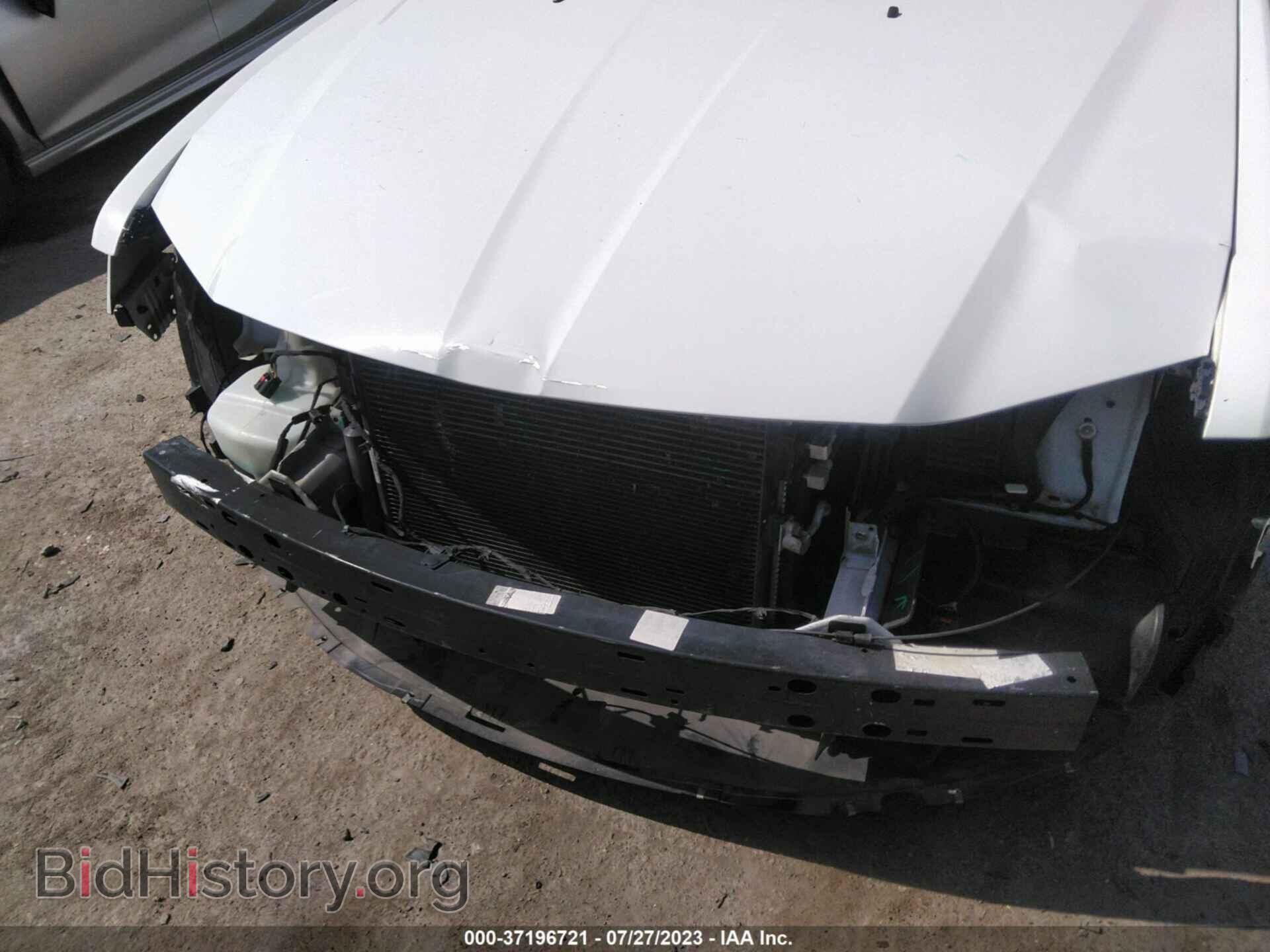2017 CHRYSLER 300 - VIN: 2C3CCABG2HH616136 - Фото 6