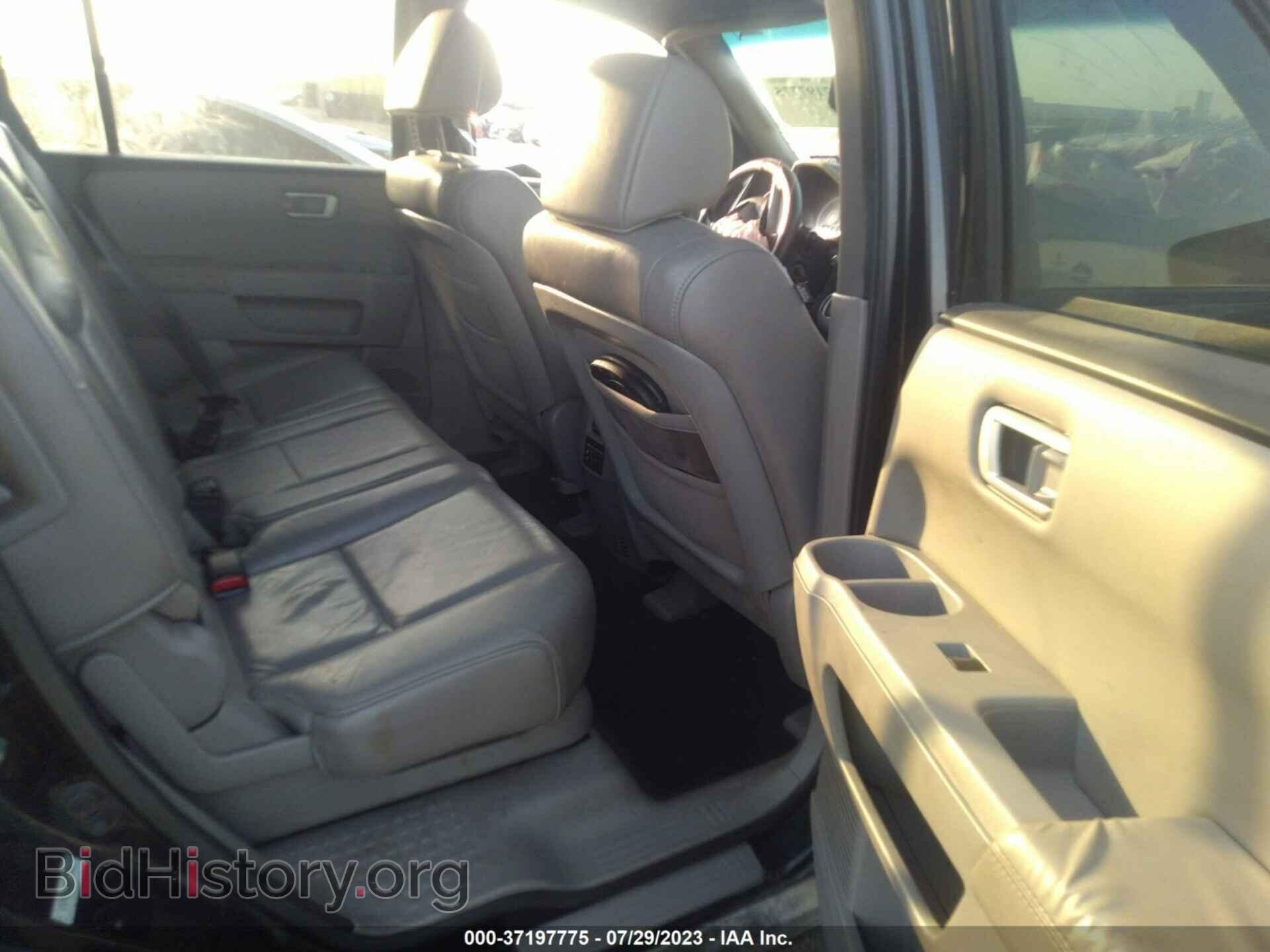 2011 HONDA PILOT - VIN: 5FNYF3H68BB030024 - Фото 8