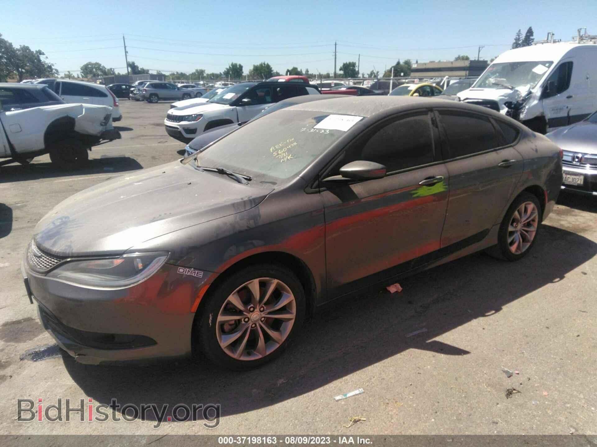2015 CHRYSLER 200 - VIN: 1C3CCCDG5FN560478 - Фото 2