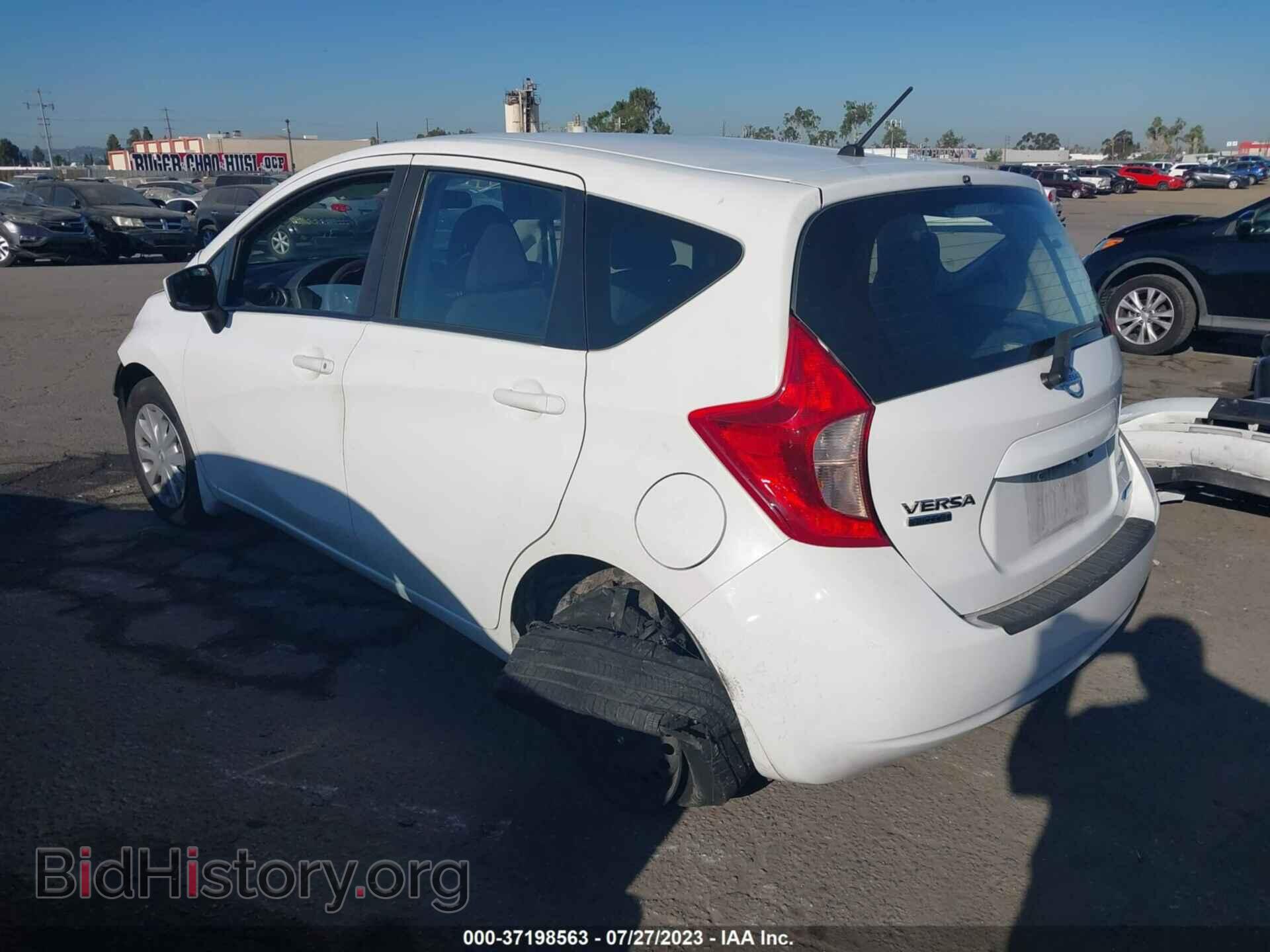 2016 NISSAN VERSA NOTE - VIN: 3N1CE2CP0GL393193 - Фото 3