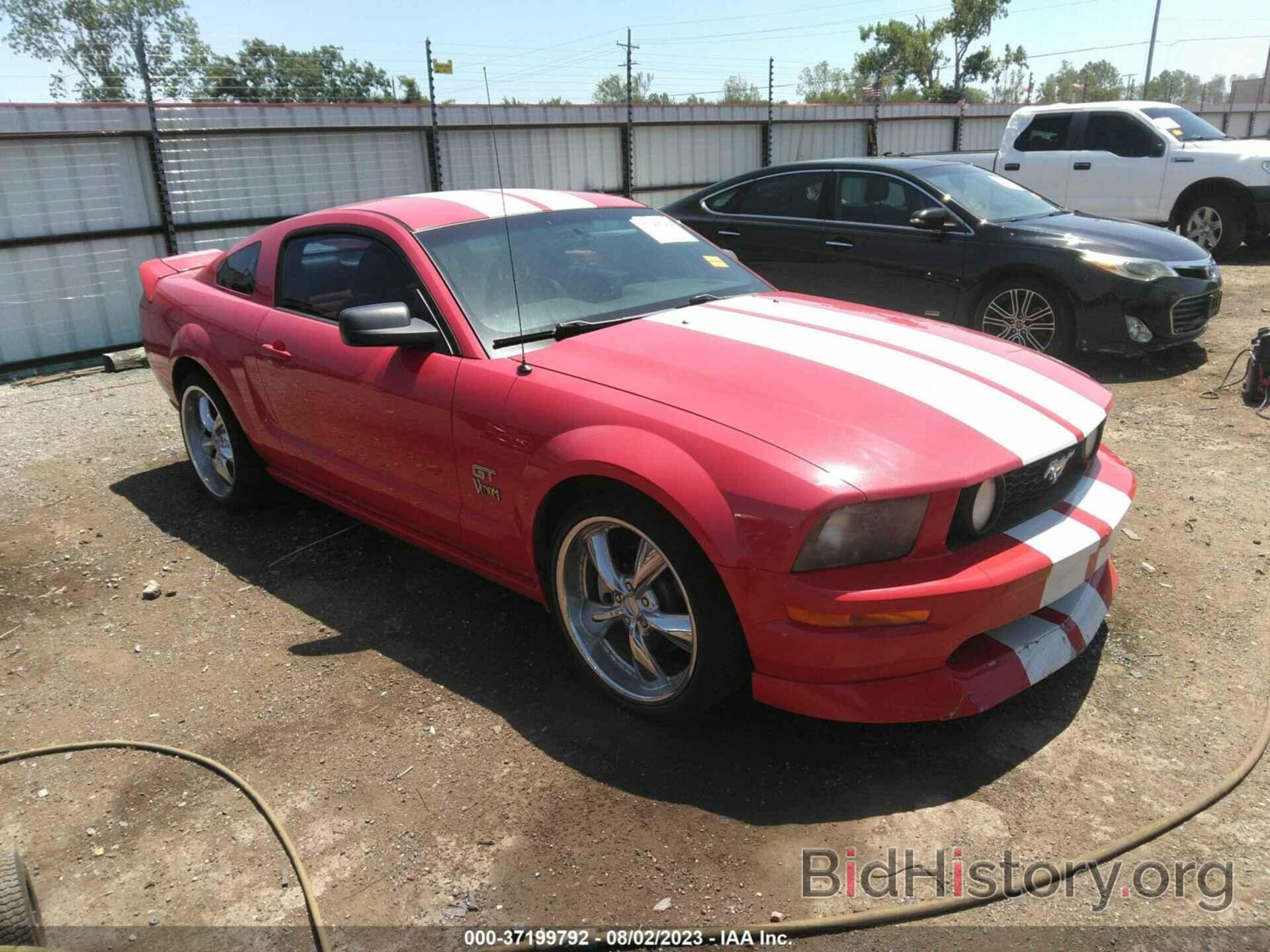 Photo 1ZVFT82H965169266 - FORD MUSTANG 2006