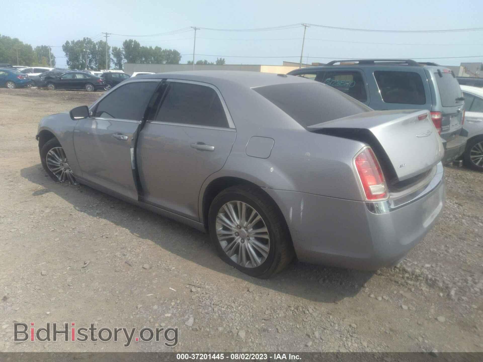 2014 CHRYSLER 300 - VIN: 2C3CCARG3EH381277 - Фото 3