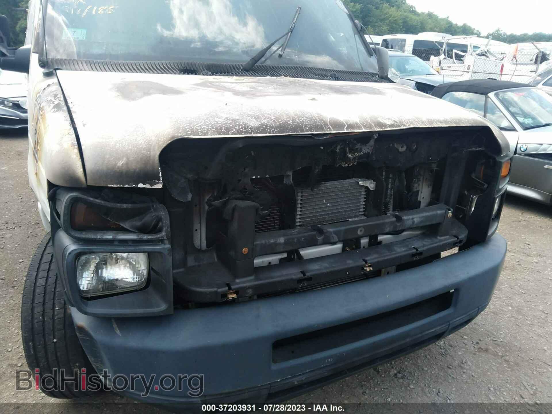 2011 FORD ECONOLINE CARGO VAN - VIN: 1FTNE2EW6BDB39383 - Фото 6