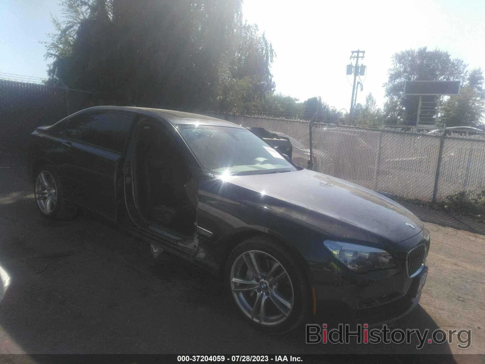 Photo WBAYF4C57DDE23754 - BMW 7 SERIES 2013