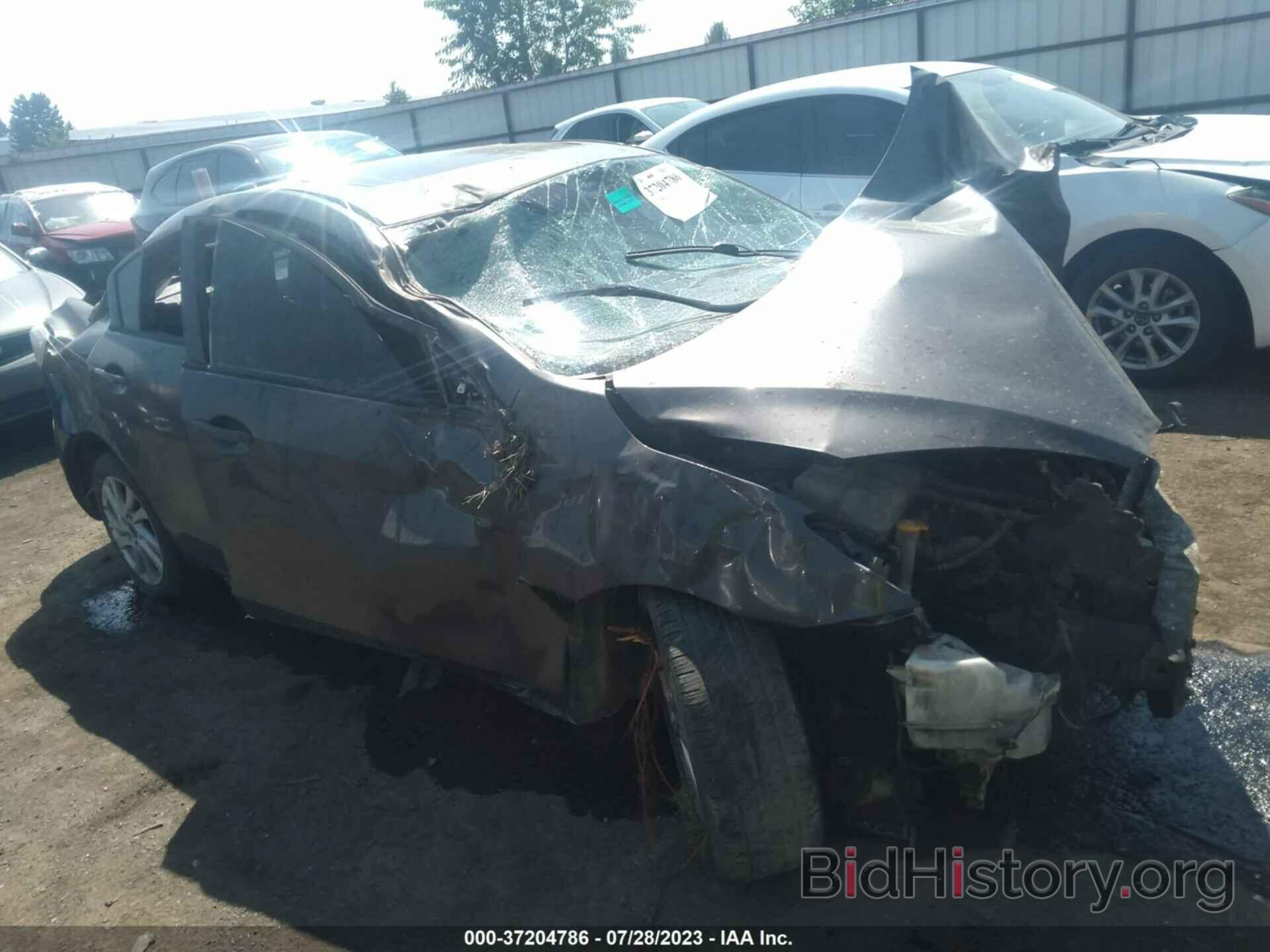 Photo JM1BL1VP3D1783472 - MAZDA MAZDA3 2013