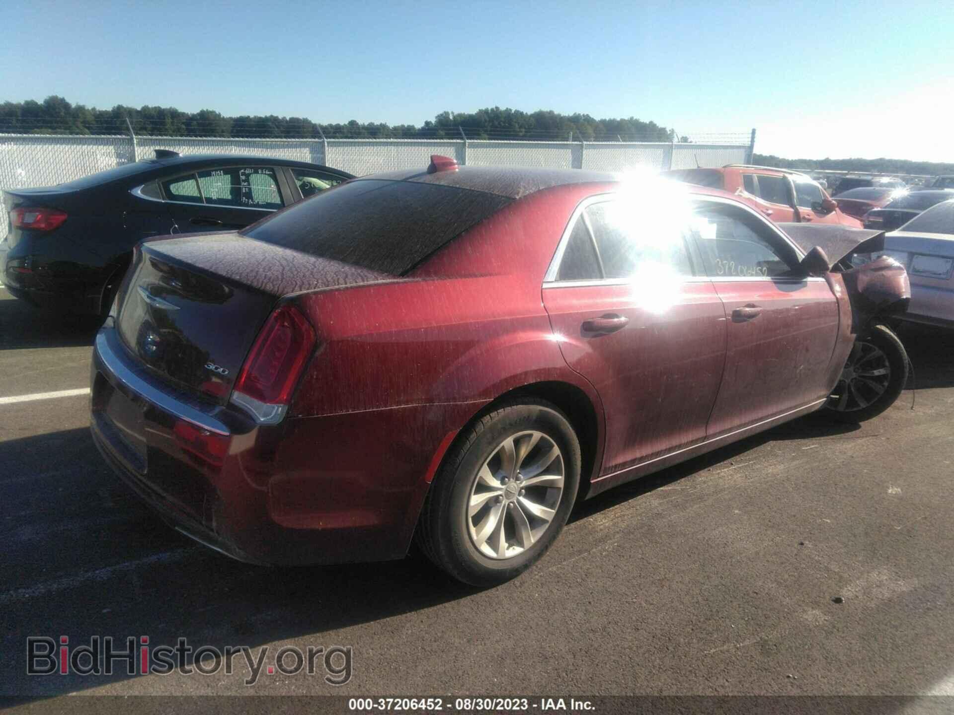 2016 CHRYSLER 300 - VIN: 2C3CCAAG9GH106365 - Фото 4