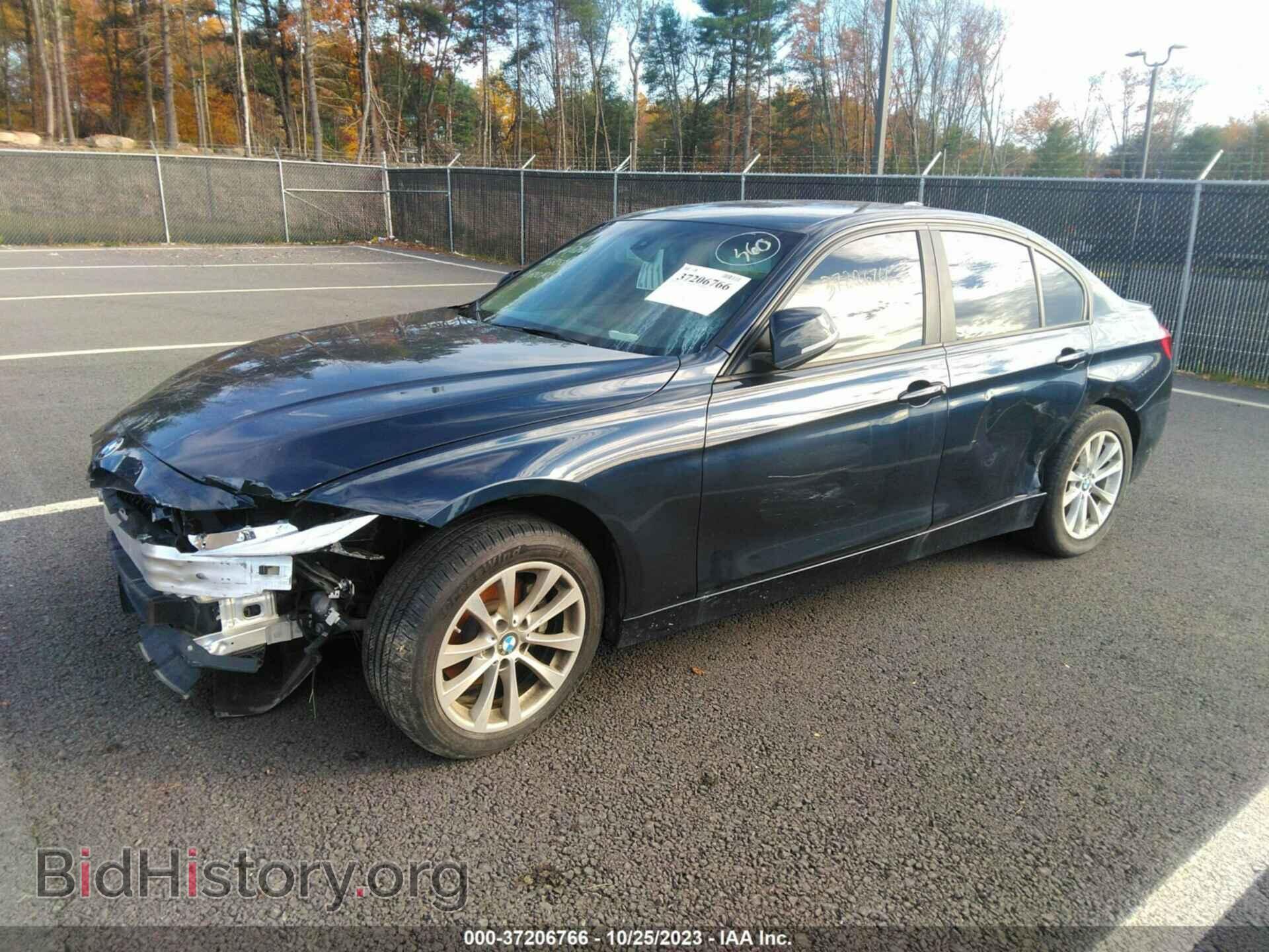 2016 BMW 3 SERIES - VIN: WBA8E1G52GNU11986 - Фото 2