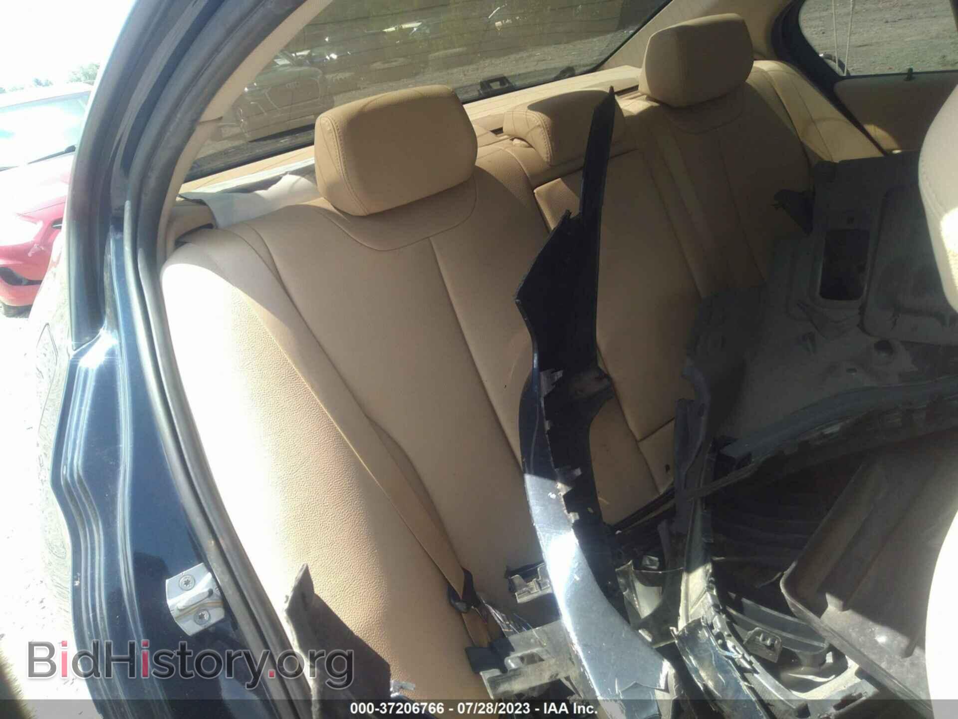 2016 BMW 3 SERIES - VIN: WBA8E1G52GNU11986 - Фото 8