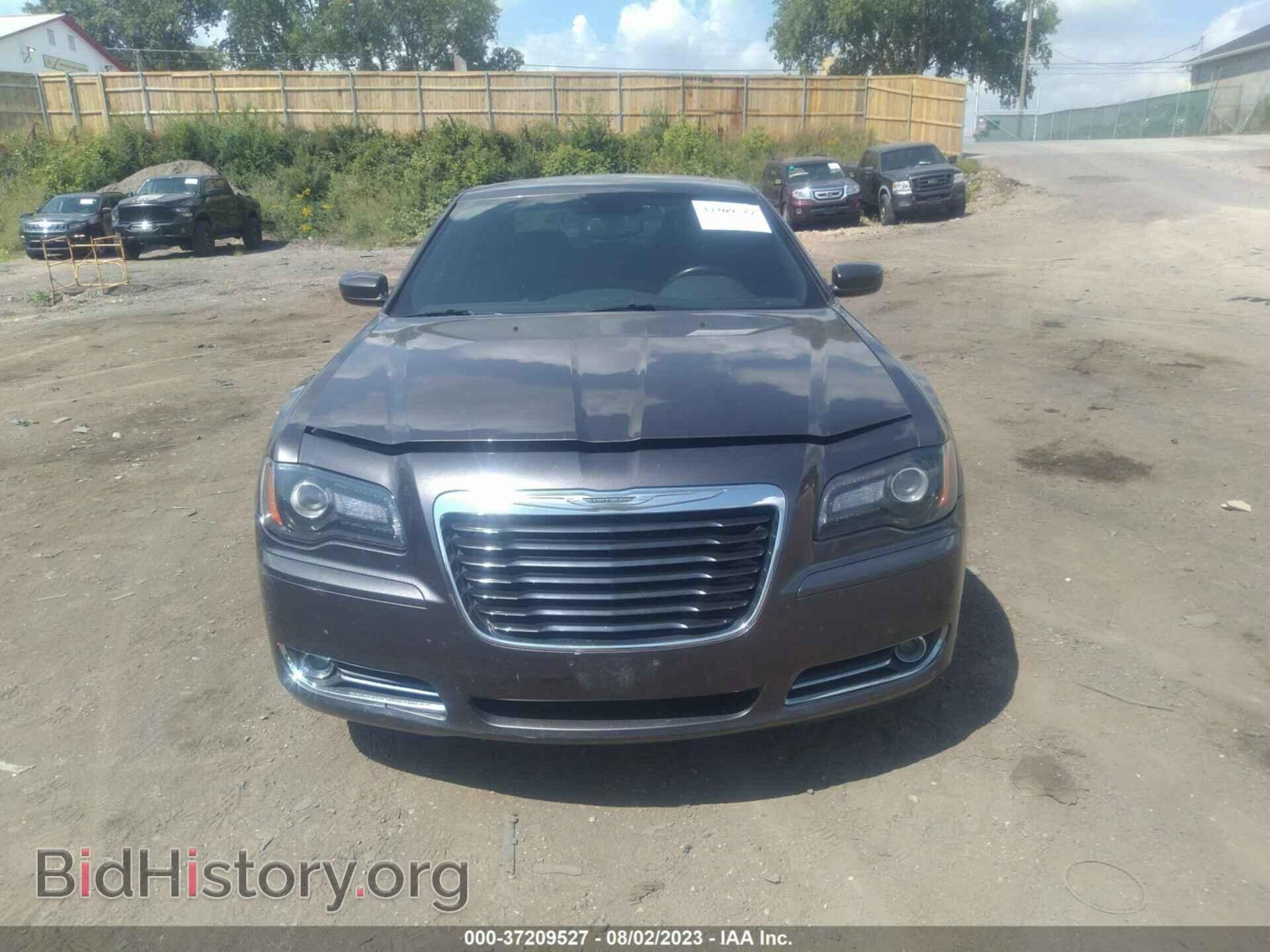 2014 CHRYSLER 300 - VIN: 2C3CCAGG5EH201493 - Фото 12