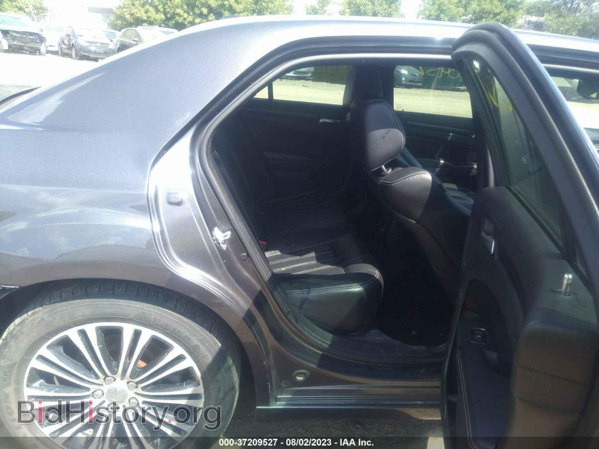 2014 CHRYSLER 300 - VIN: 2C3CCAGG5EH201493 - Фото 8