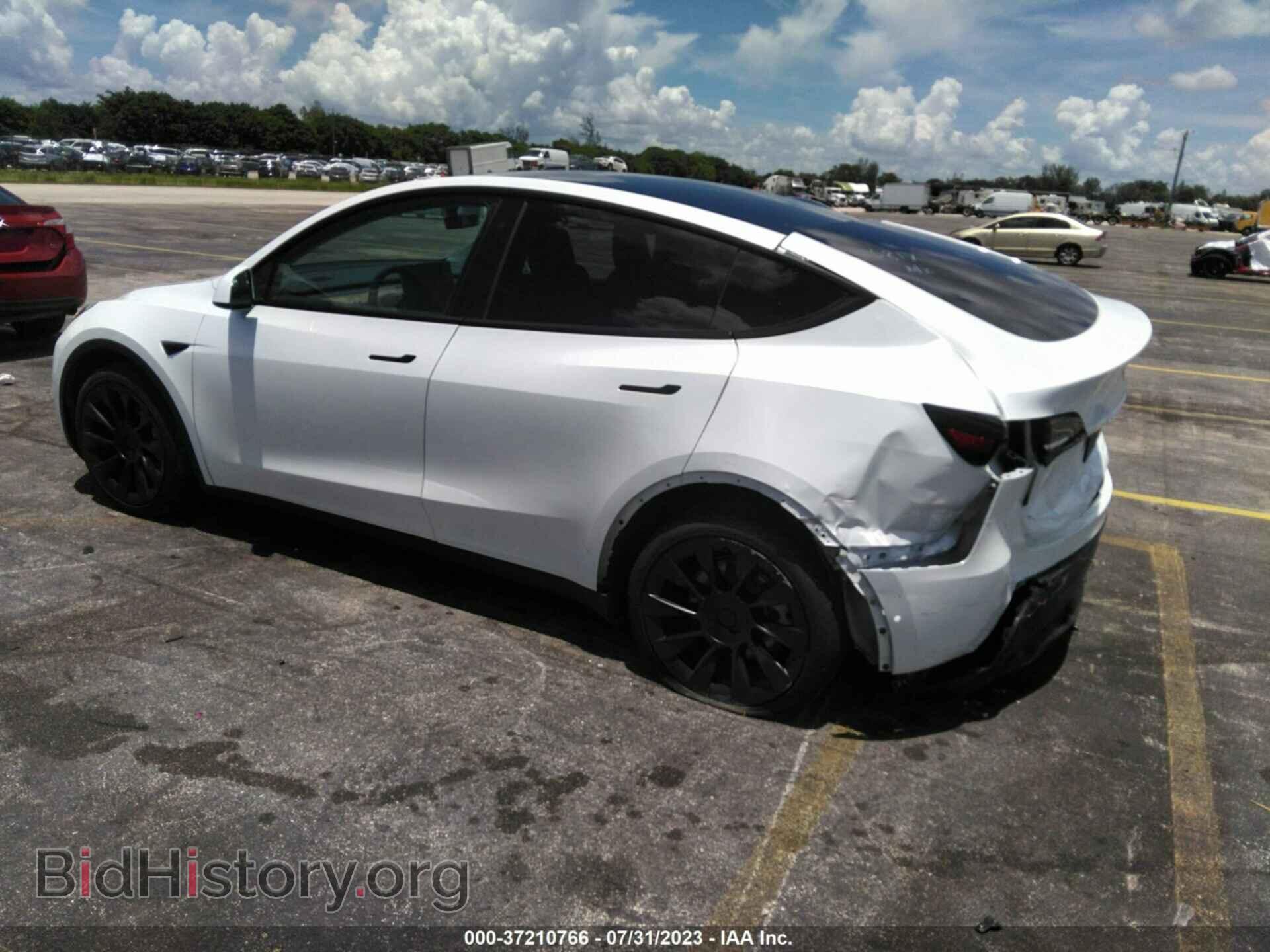 2022 TESLA MODEL Y - VIN: 7SAYGDEE5NA010817 - Фото 3