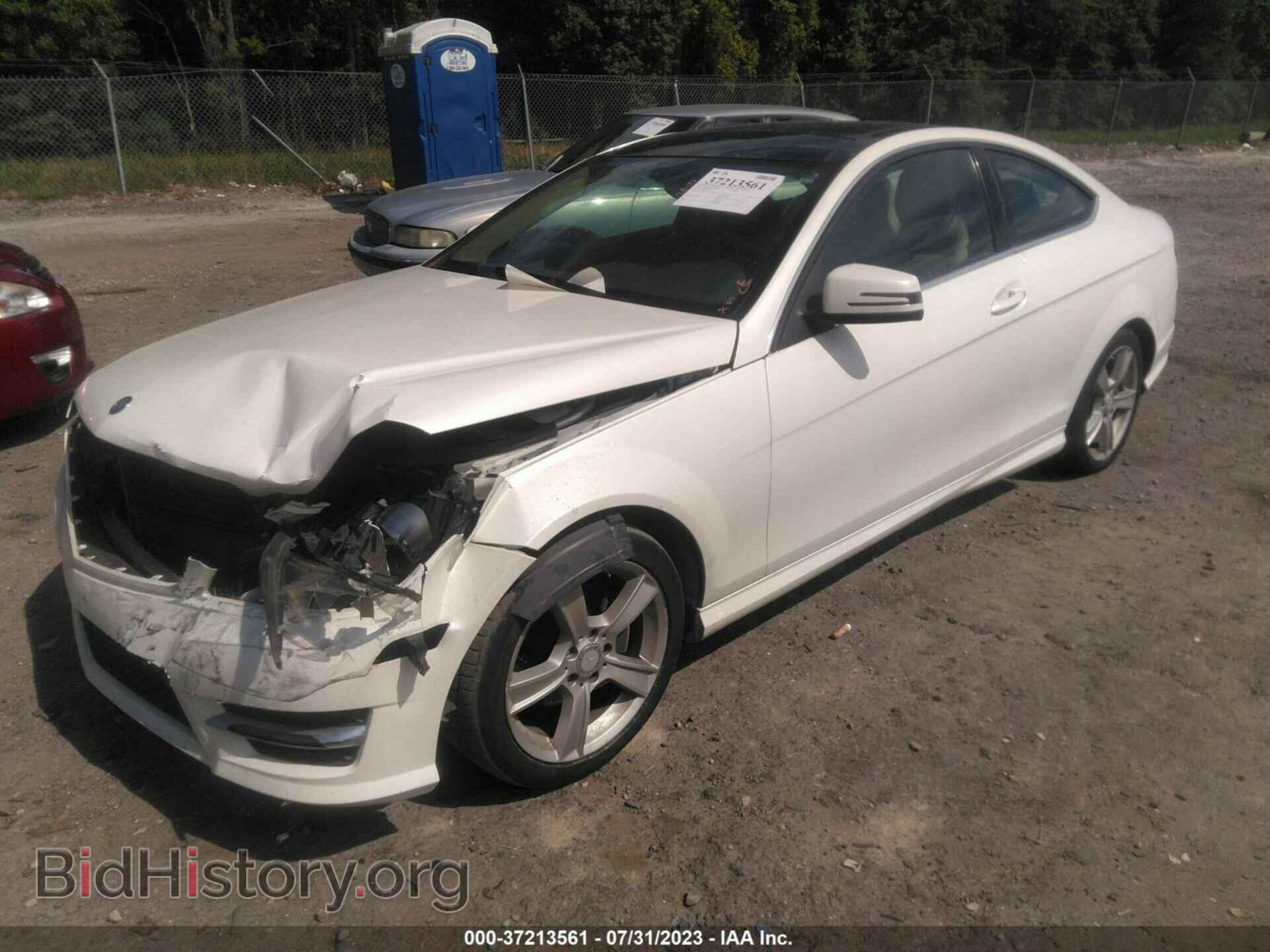 2012 MERCEDES-BENZ C 250 - VIN: WDDGJ4HB4CF771237 - Фото 6