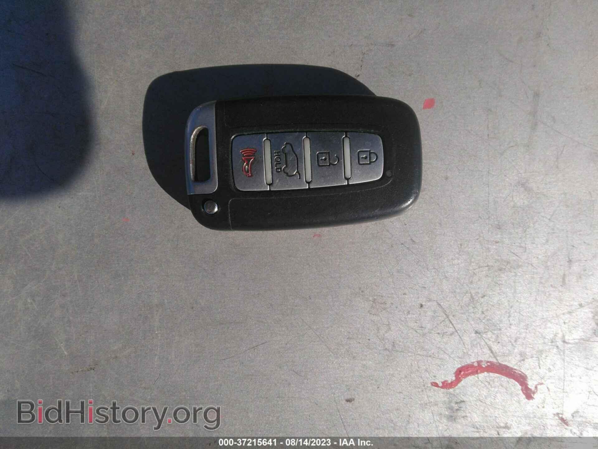 2012 KIA SORENTO - VIN: 5XYKUDA26CG279957 - Фото 11