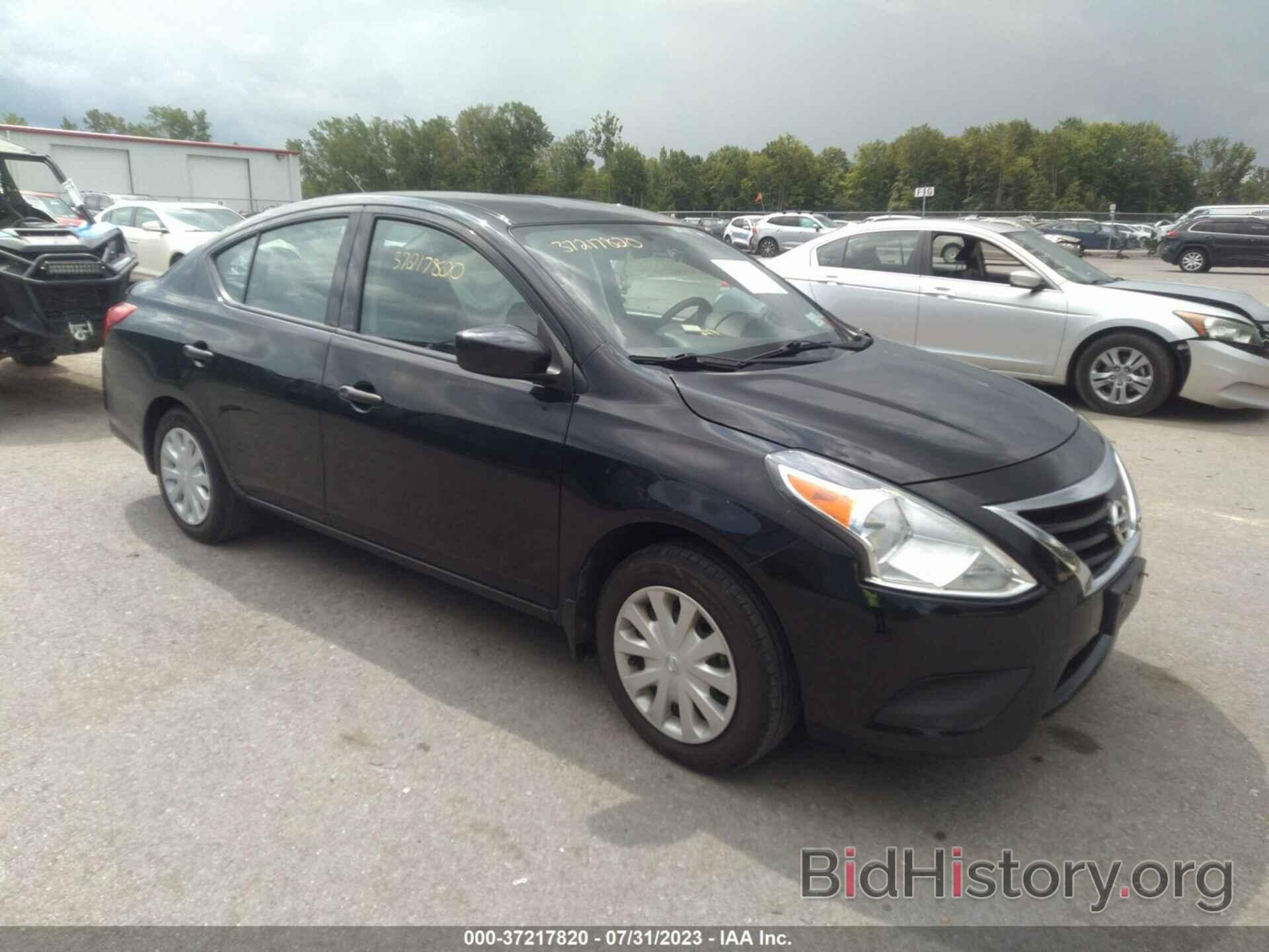 Photo 3N1CN7AP6KL803018 - NISSAN VERSA SEDAN 2019