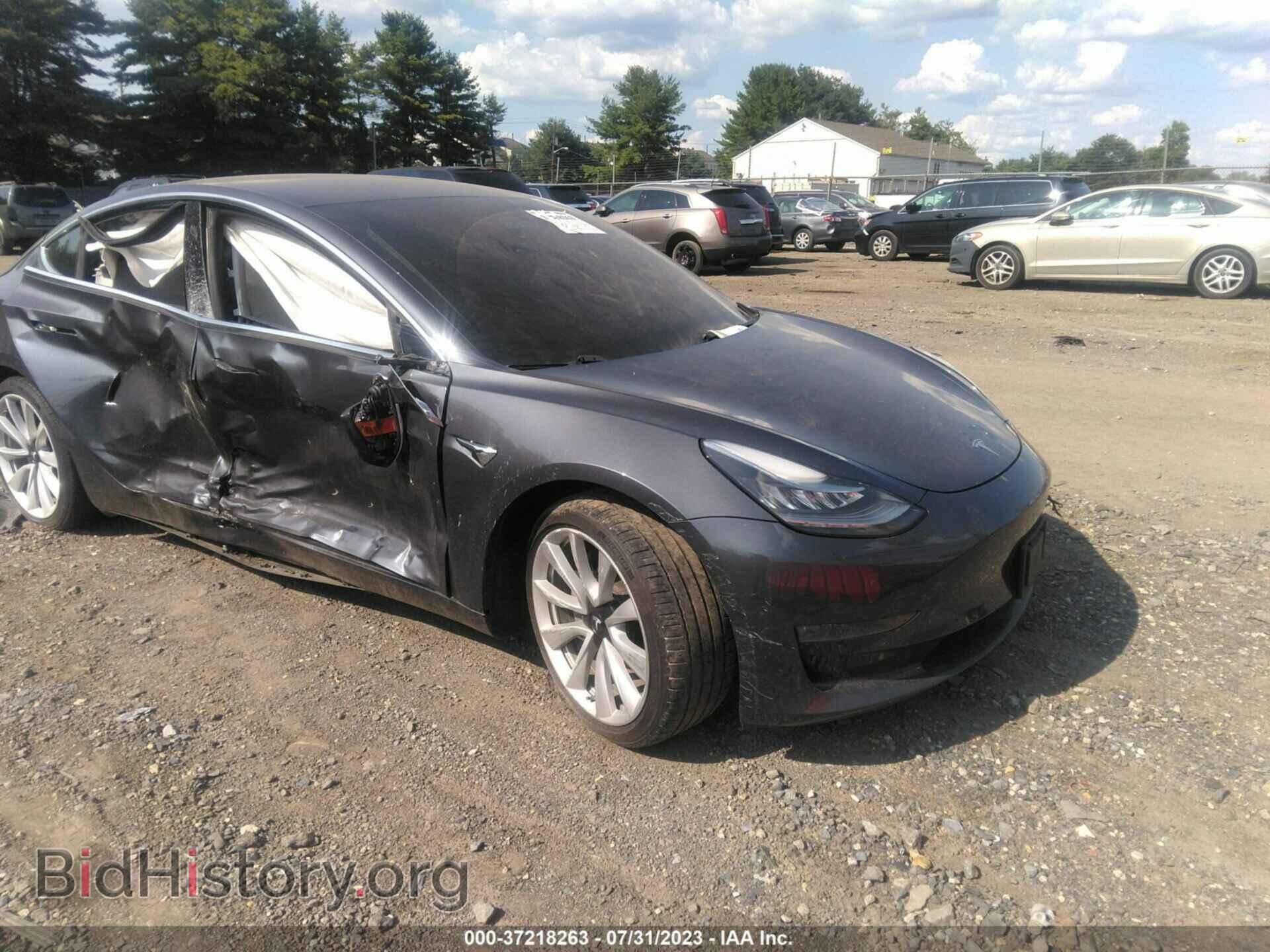 Фотография 5YJ3E1EB8JF097160 - TESLA MODEL 3 2018